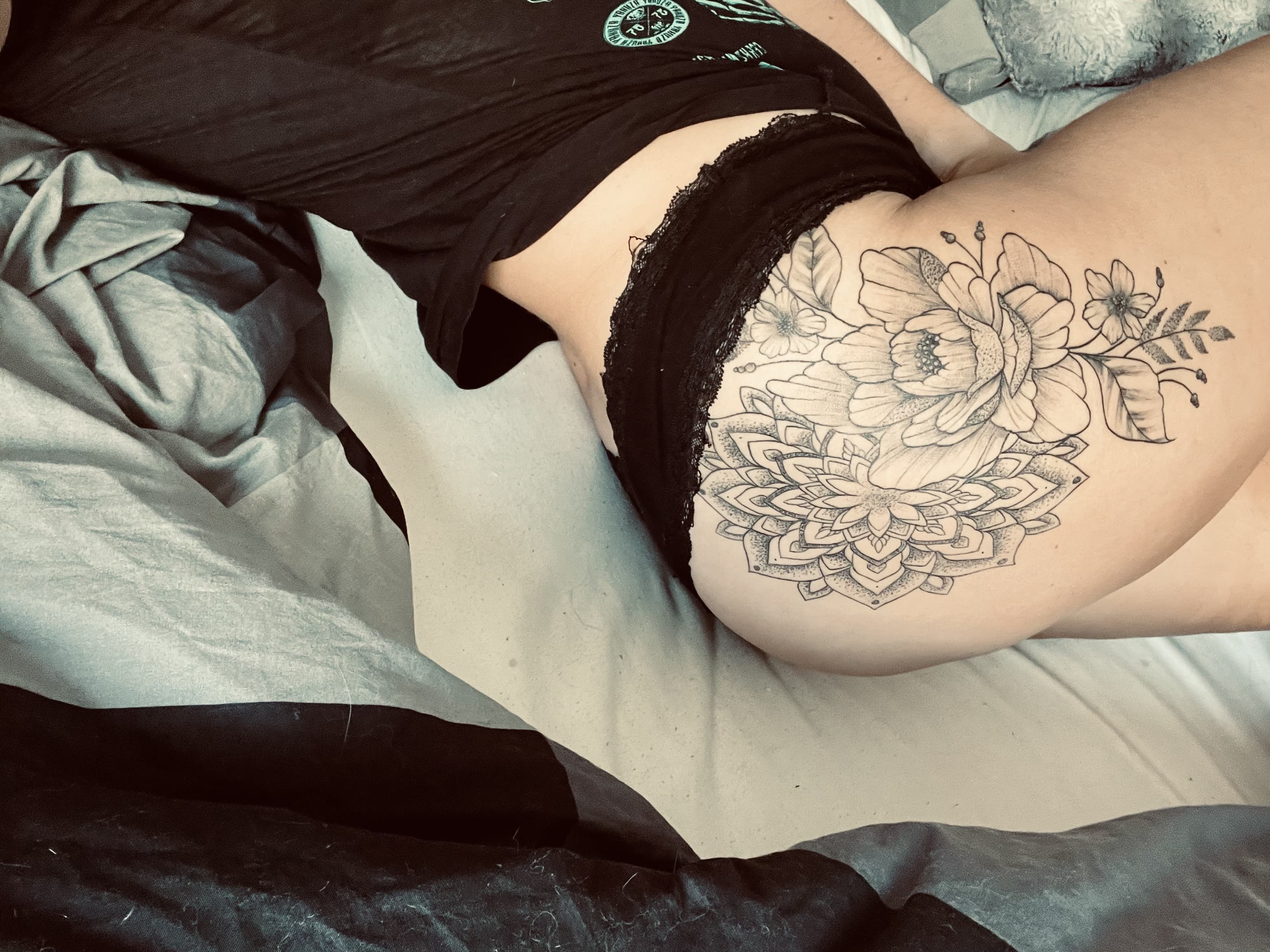 ShyLa Rose banner image