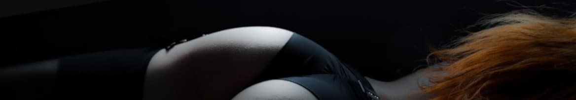 Elle Rain banner image