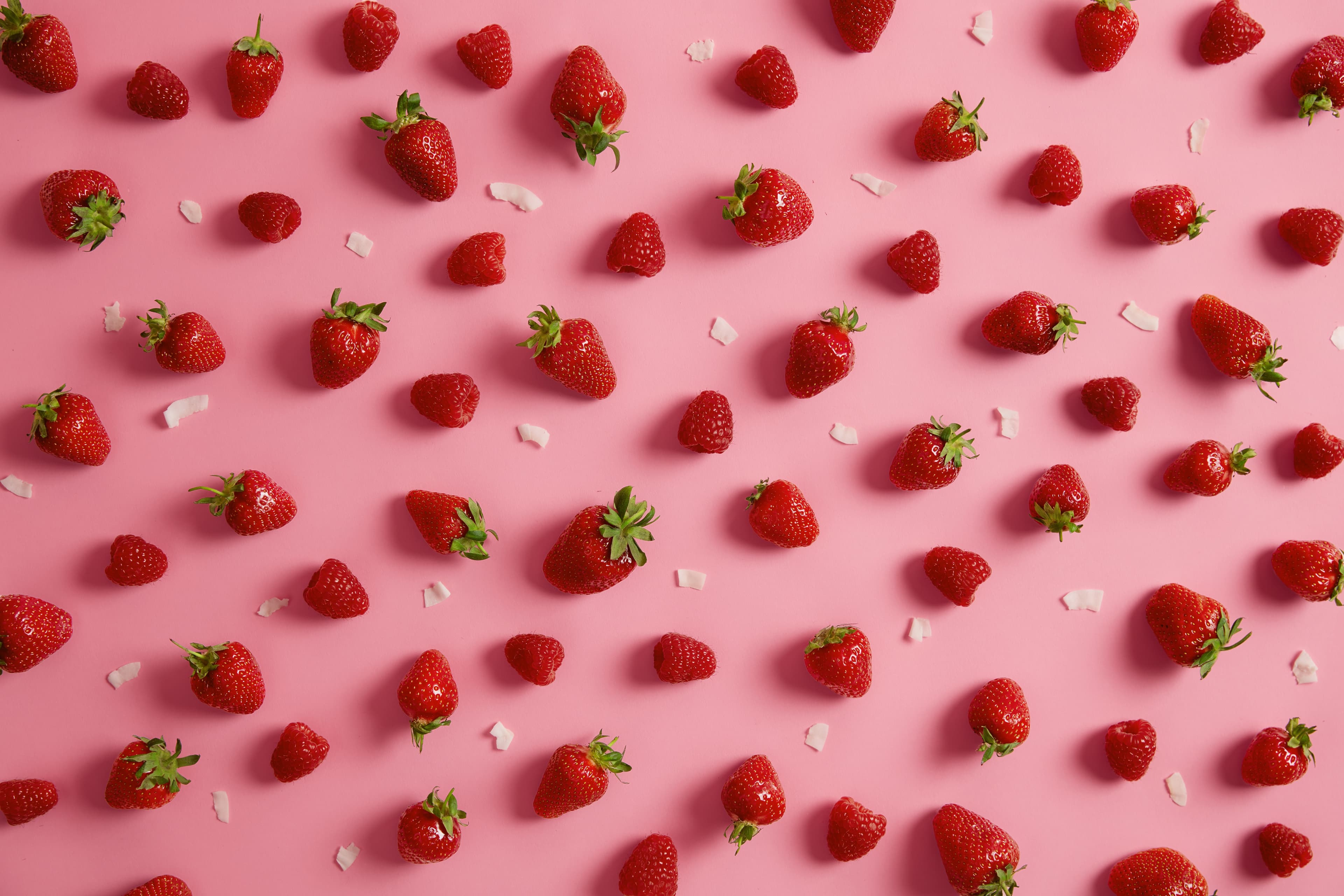 strawberry.feets banner image