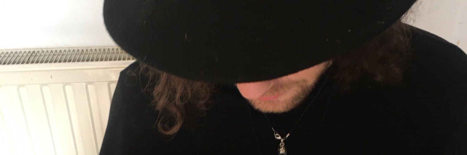 Luca Thomas π¬π§ banner image