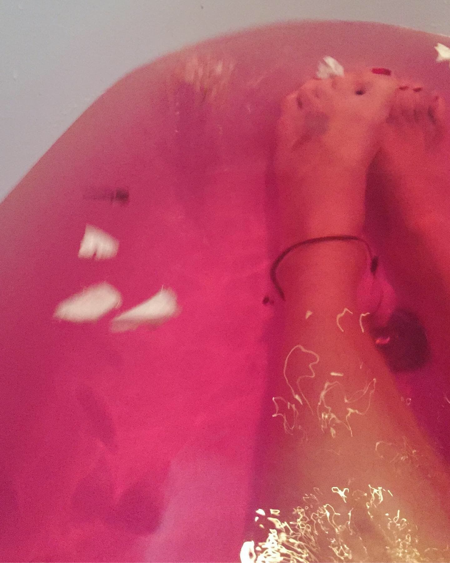 Venus in a girl ๐ธ๐ง banner image
