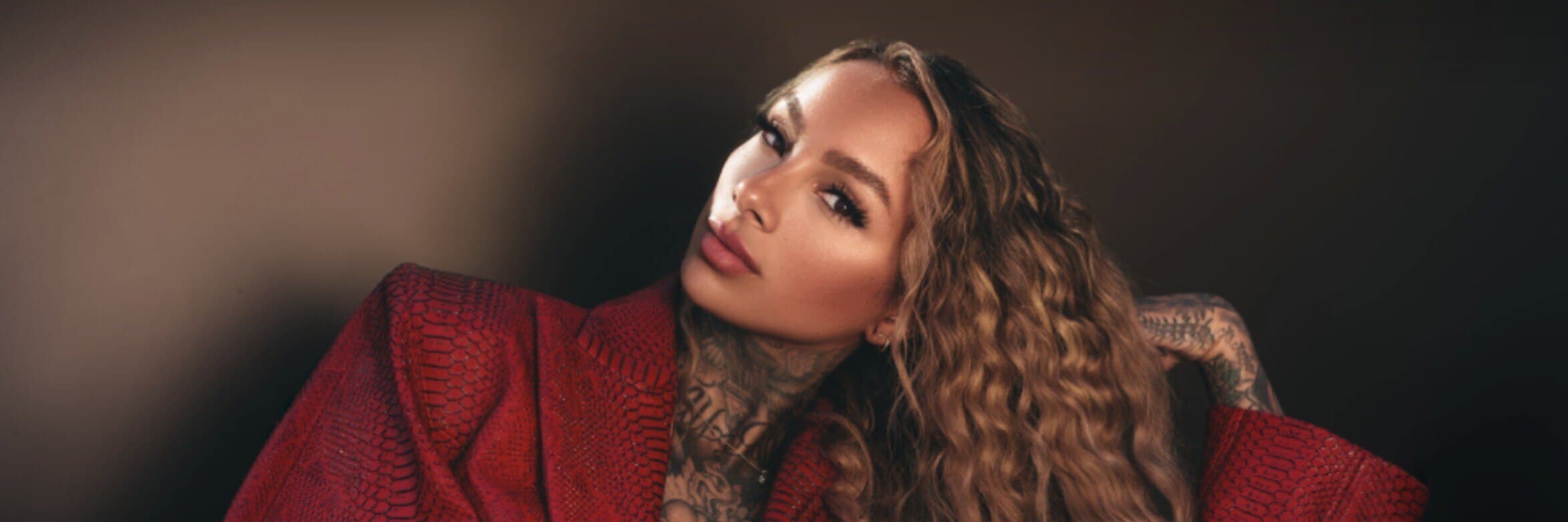 Cleo Pétra banner image