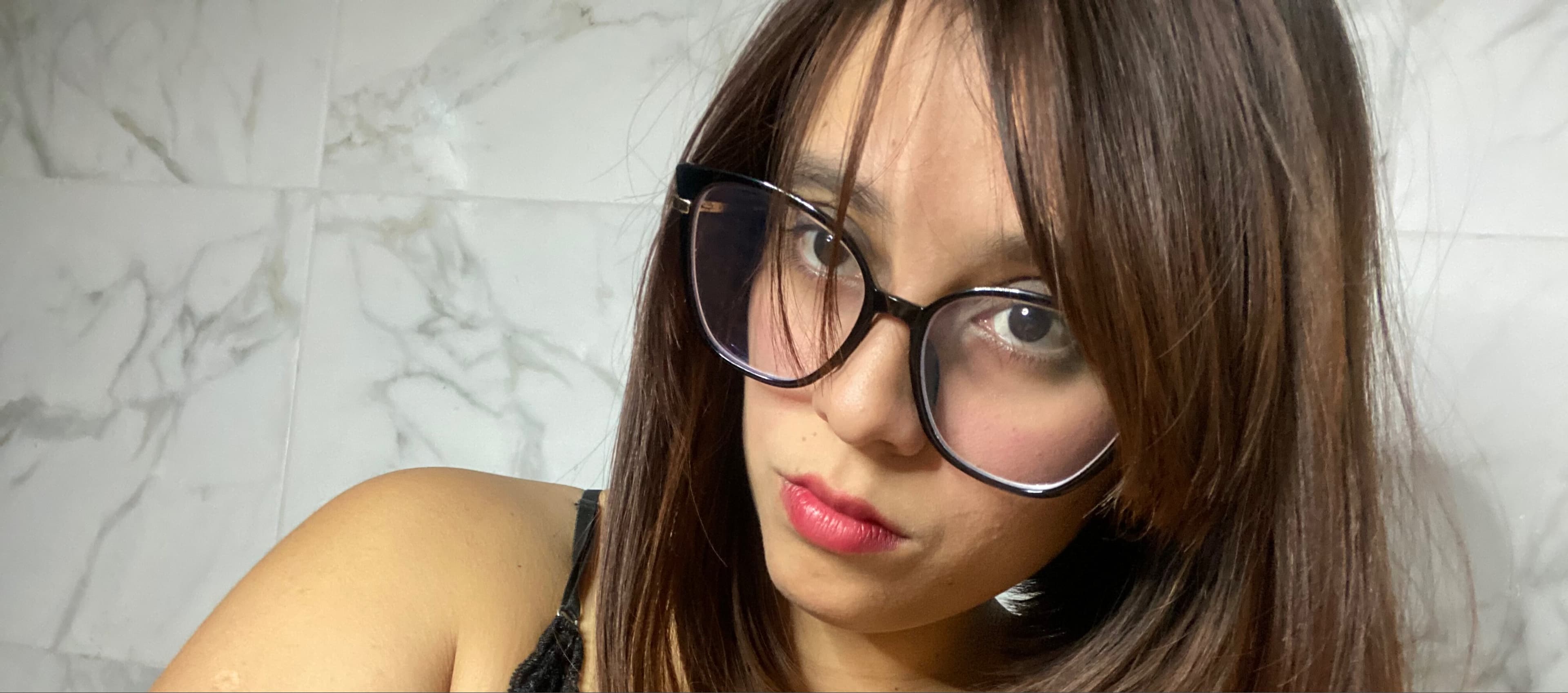 Mía Ferrary banner image