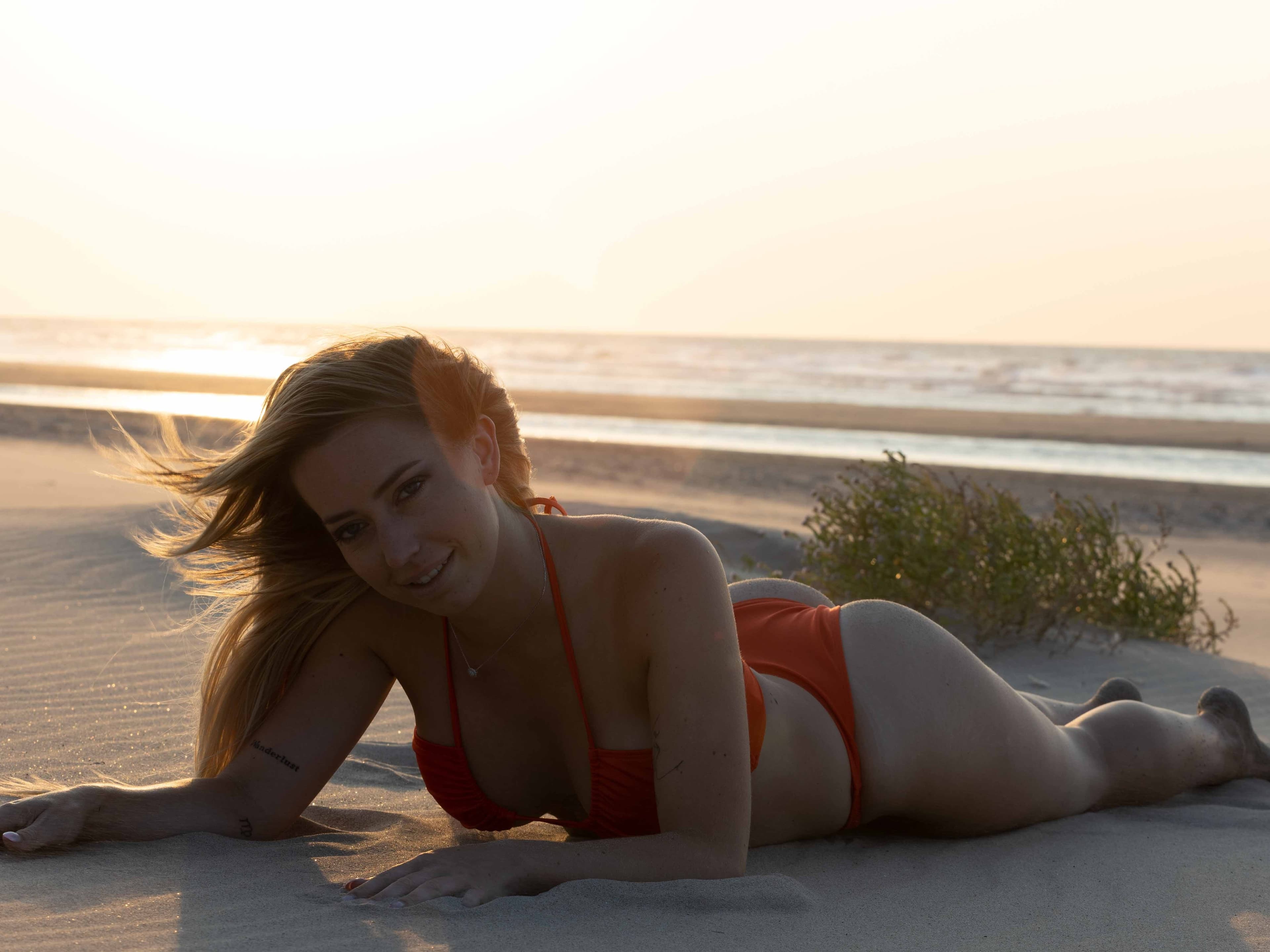 Charlotte Maes banner image