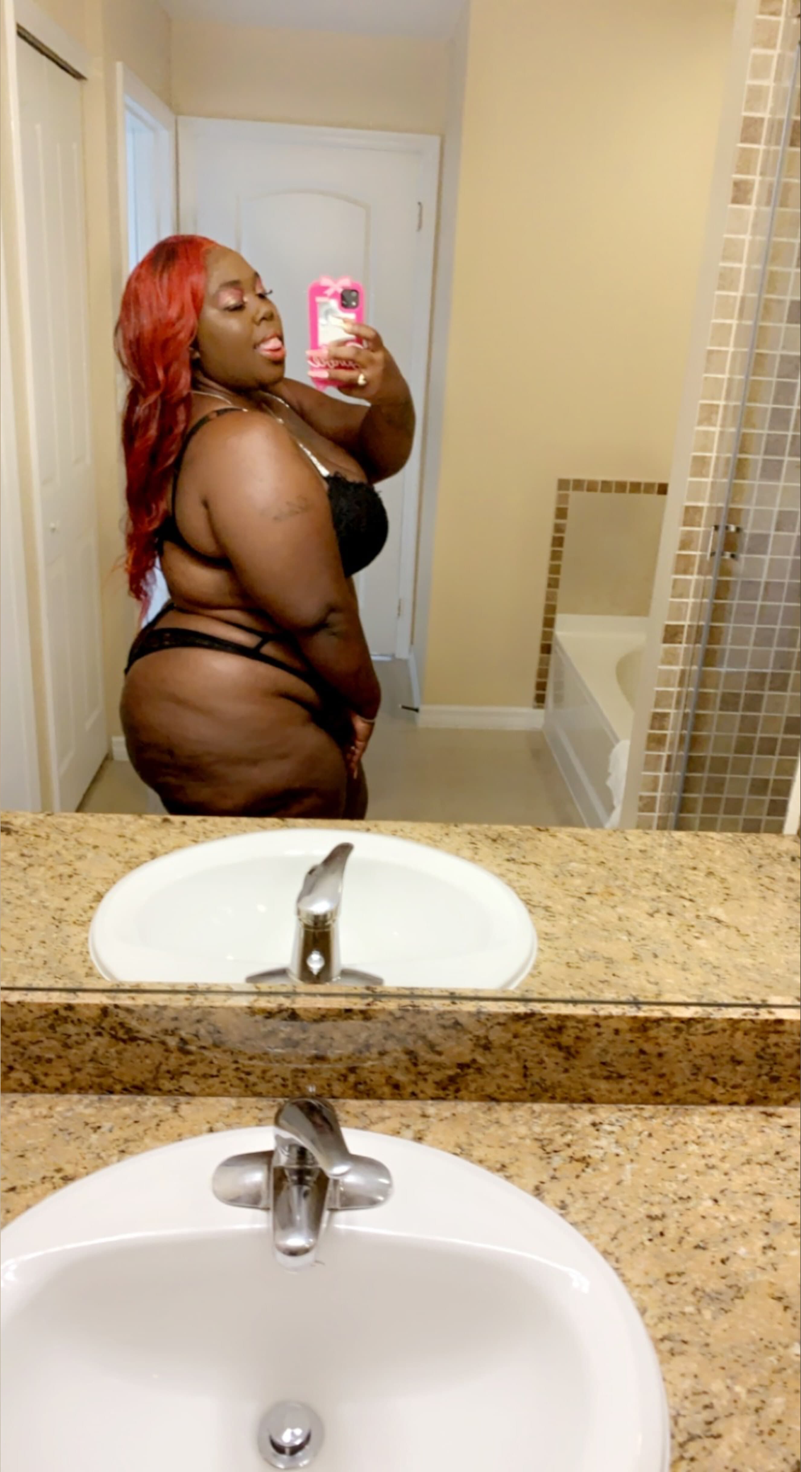 Pretty Thick Asz Dee banner image