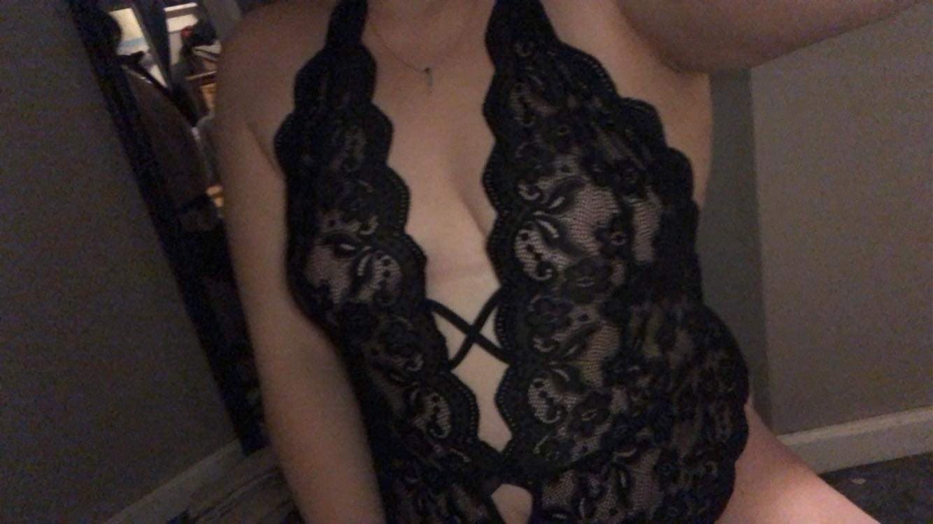 Courtni95 banner image