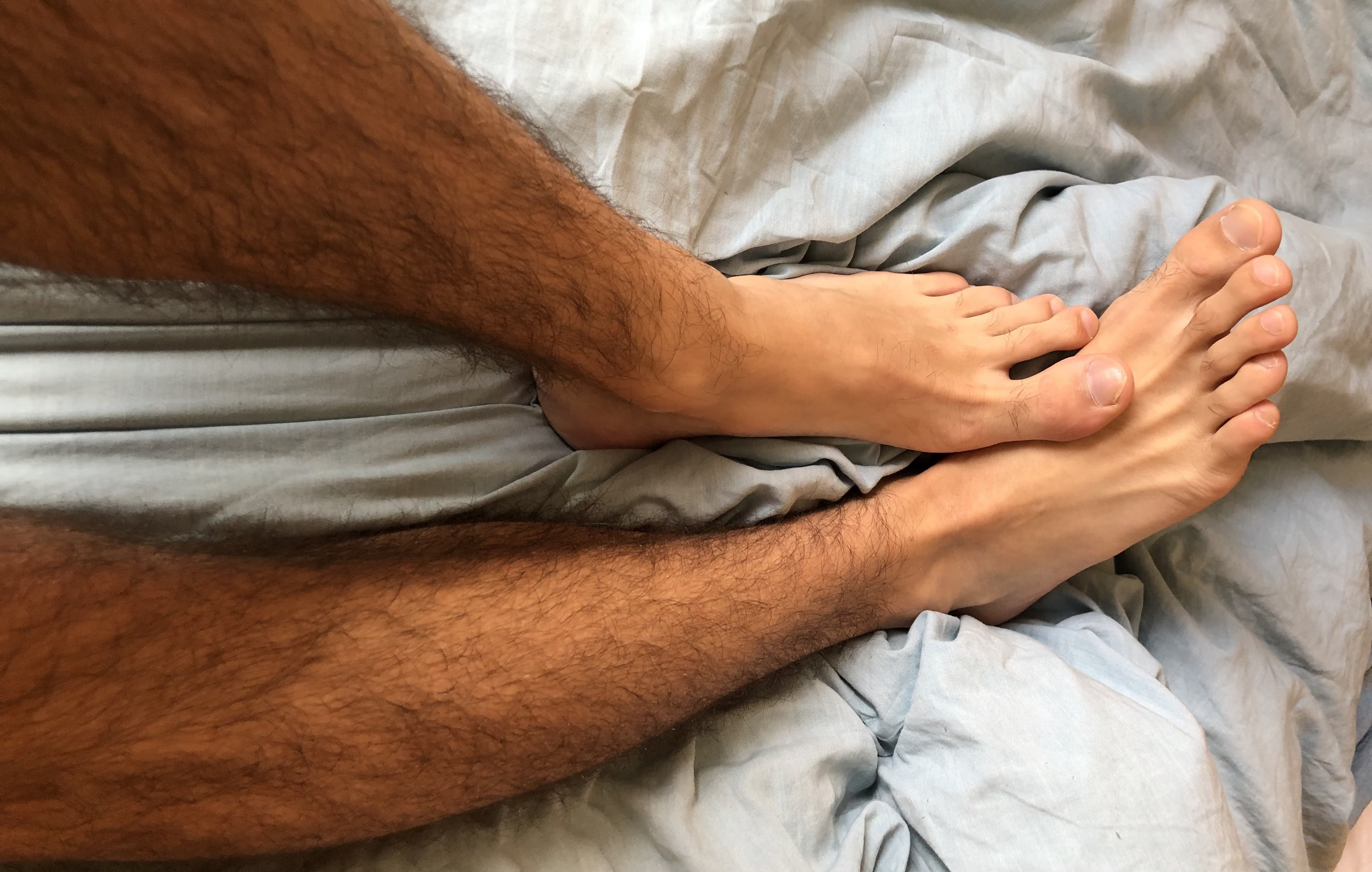 Raphael's feet banner image