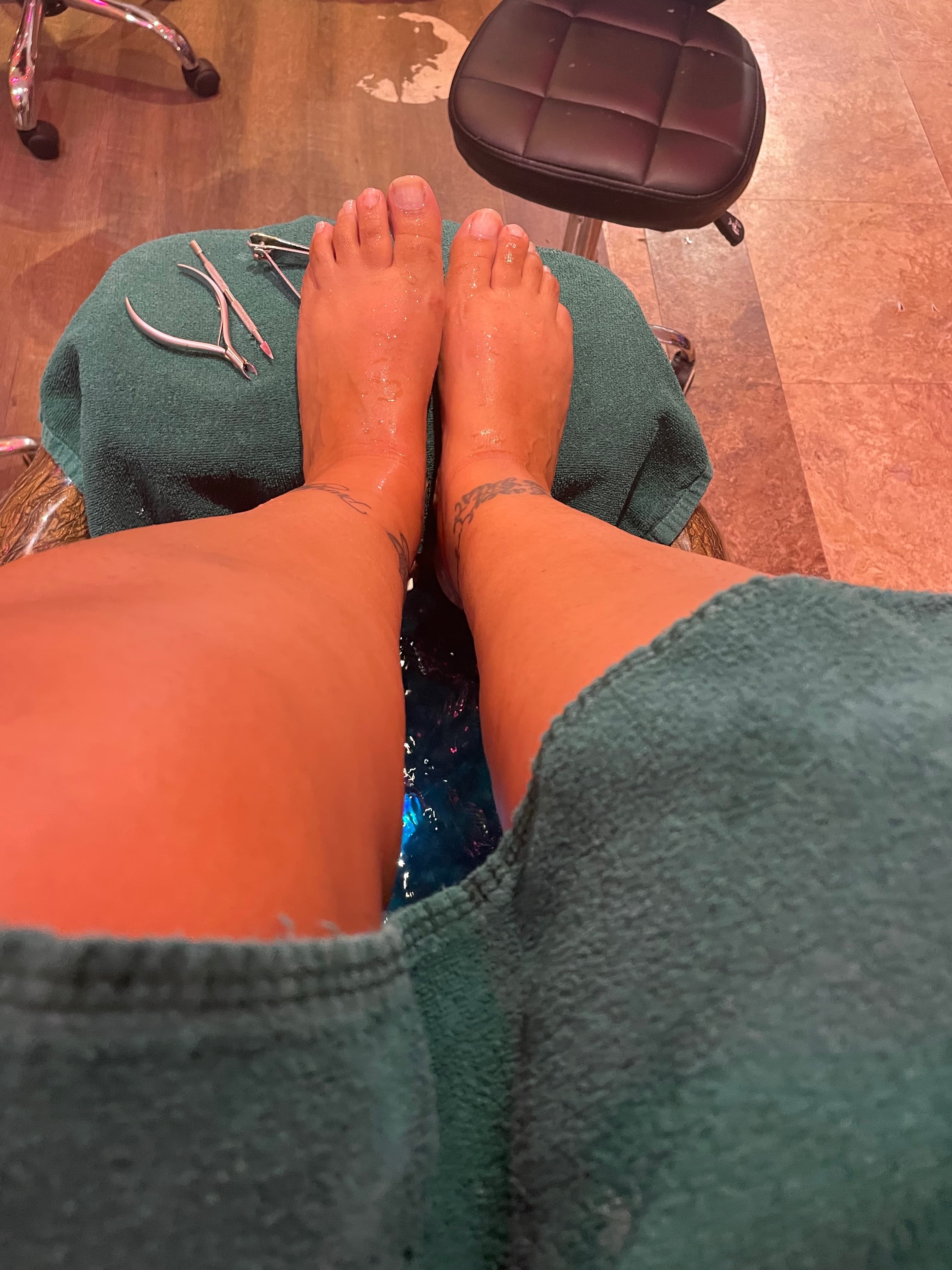 Feet of a Goddess banner image