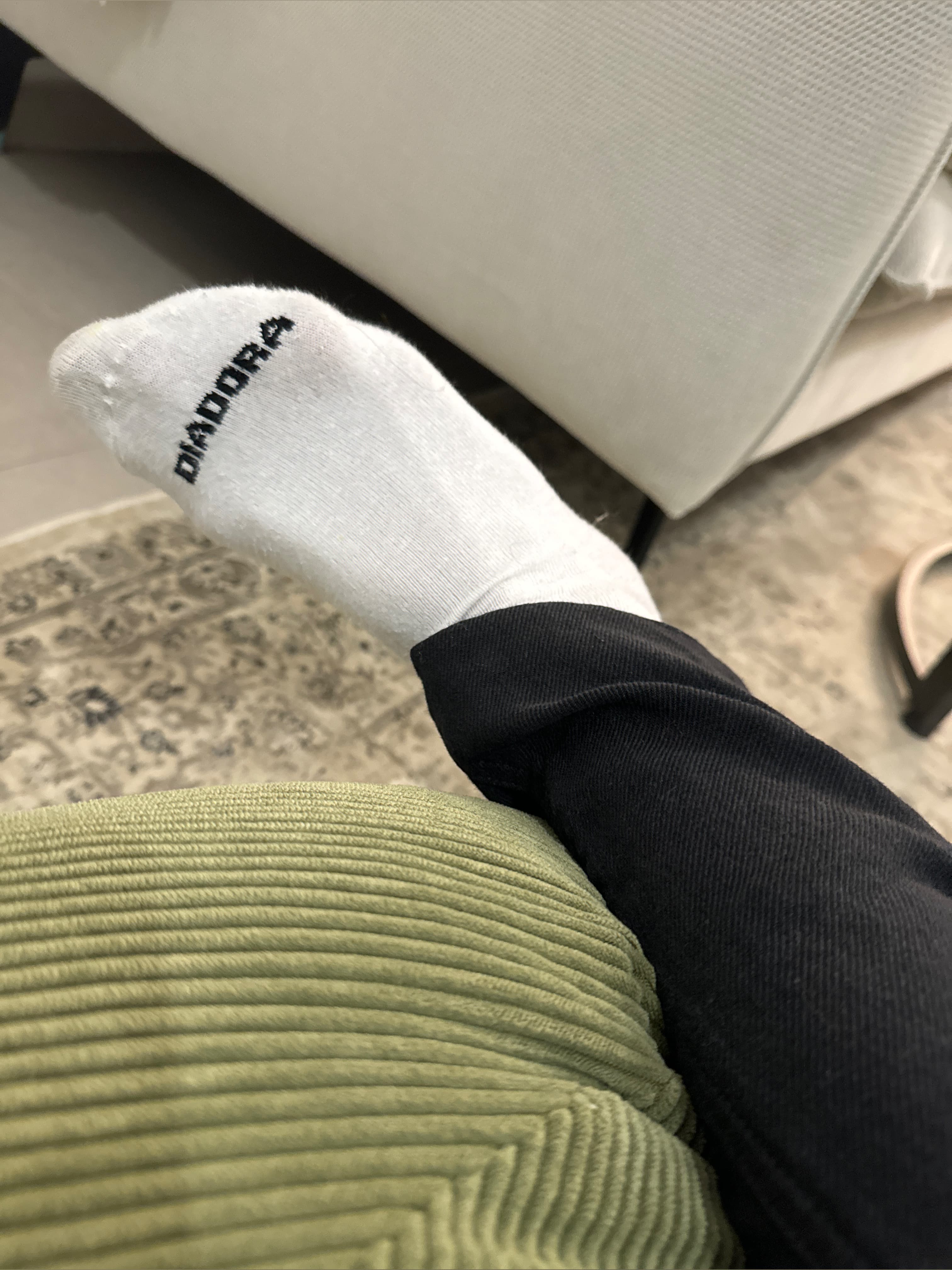AI-MAZING FEET banner image