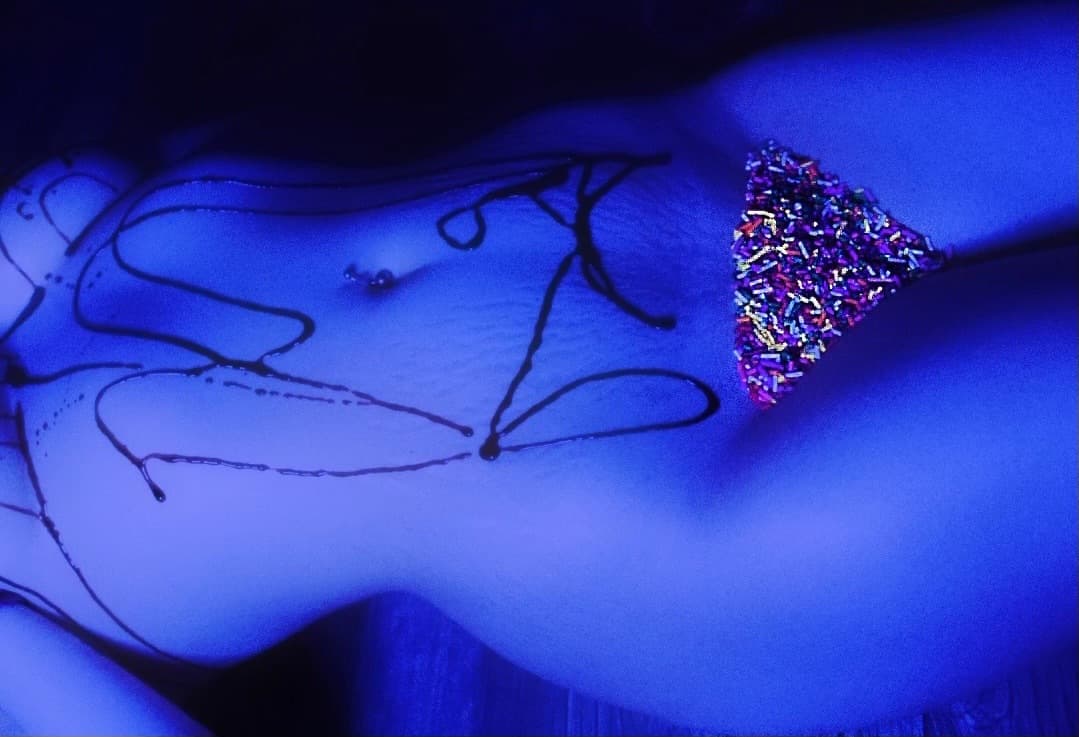 ⊶ S C A R L E T T ⊷ banner image