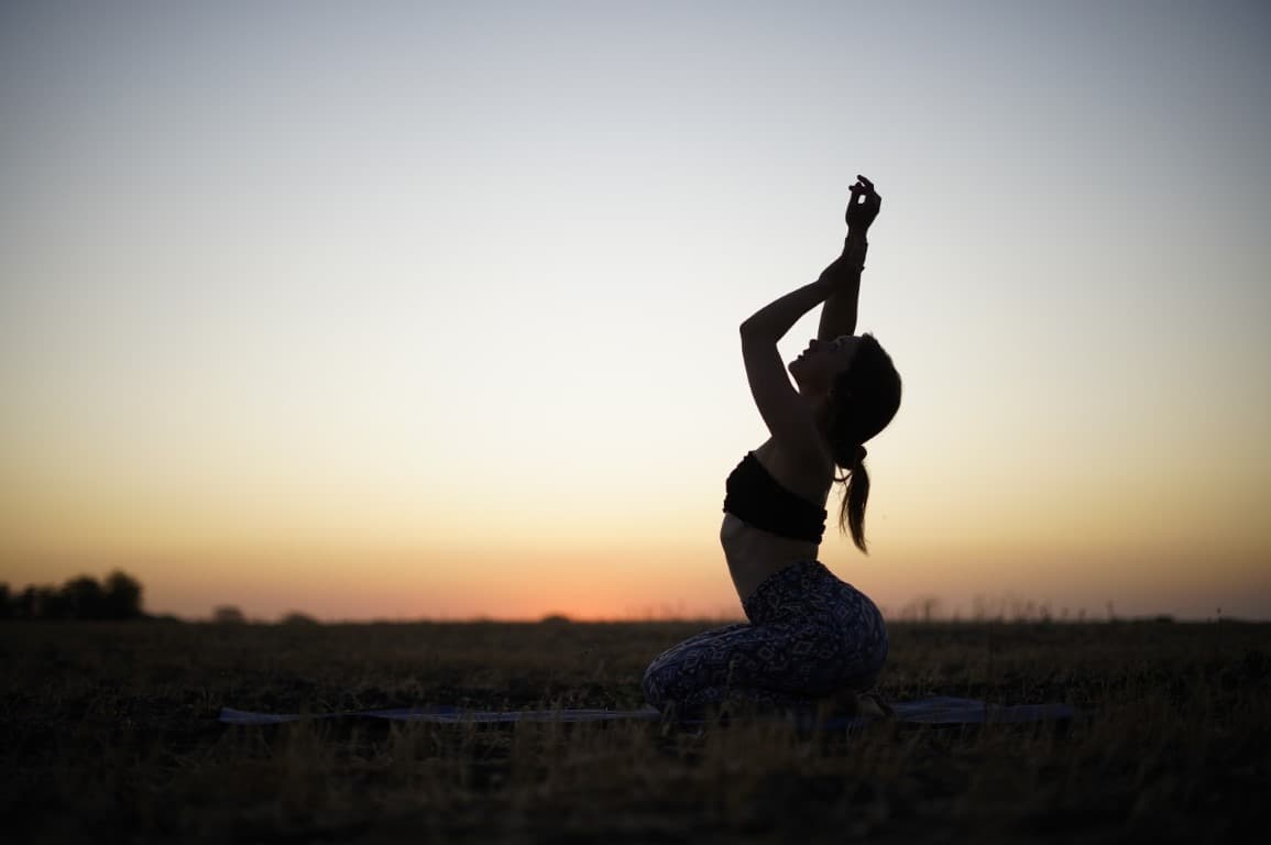 Luna Yoga Girl banner image