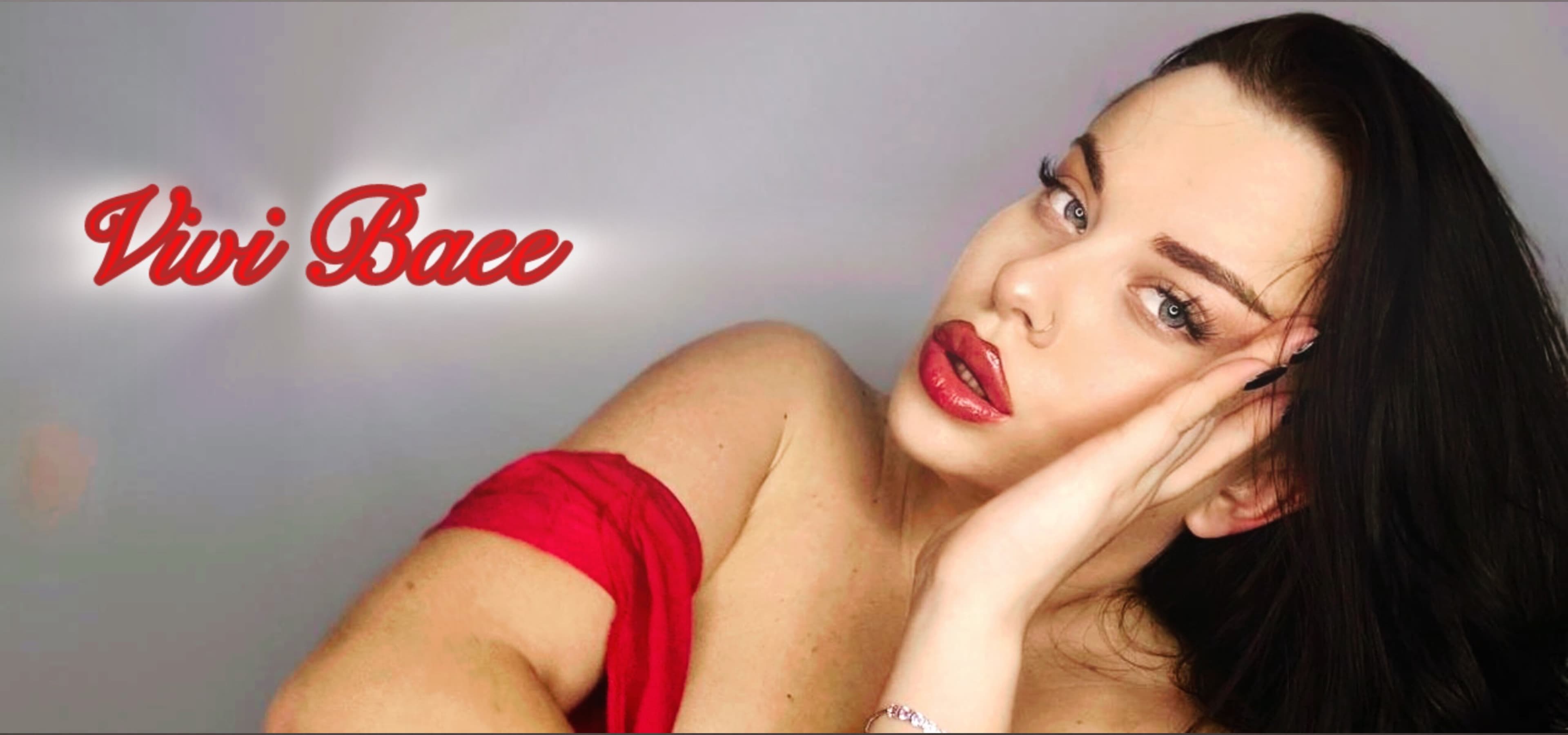 Call me Vivi banner image