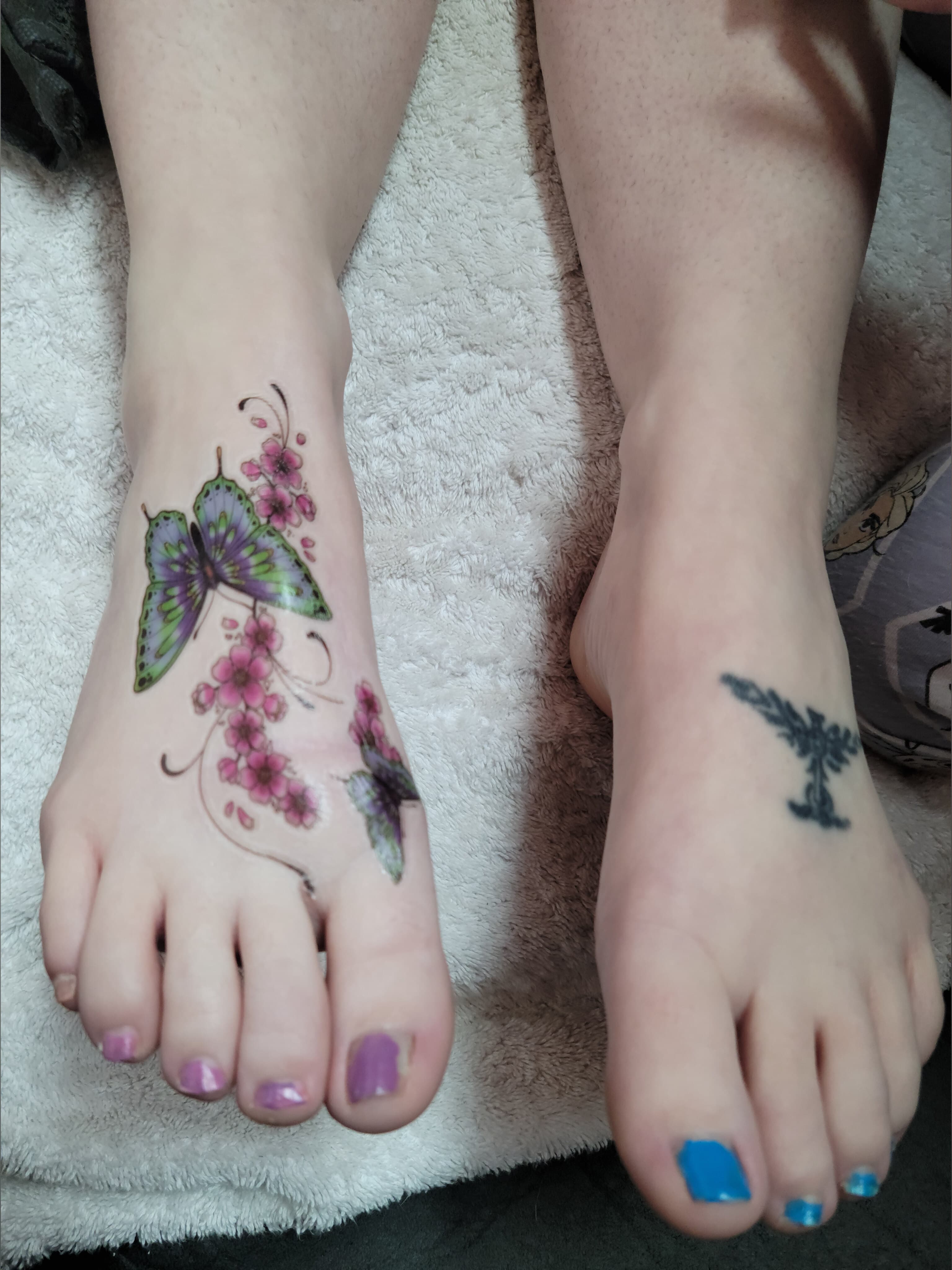 No Right Feet banner image