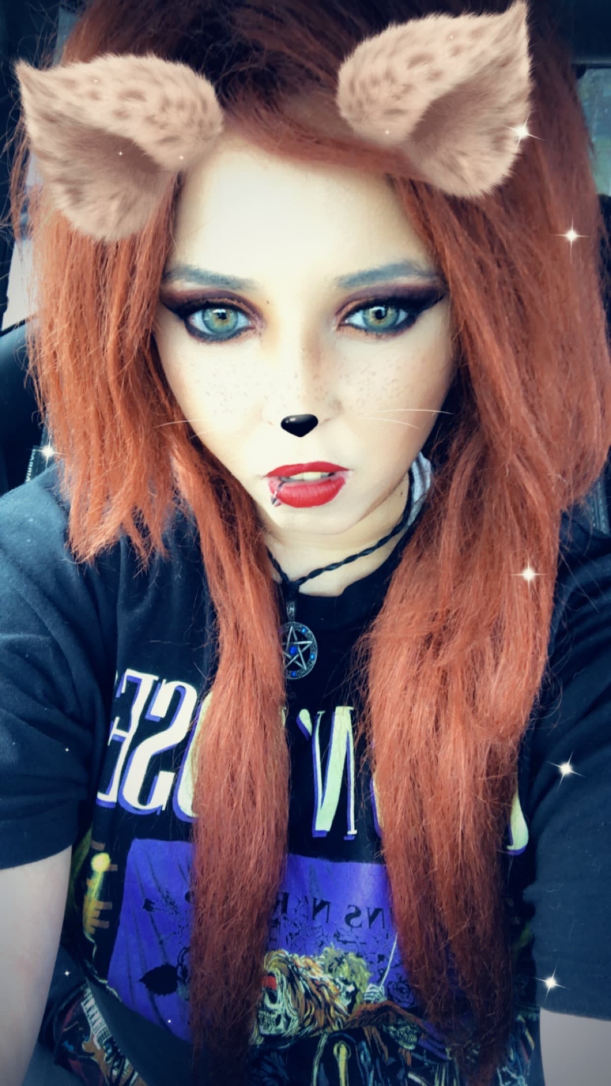 Raven Roxxett banner image