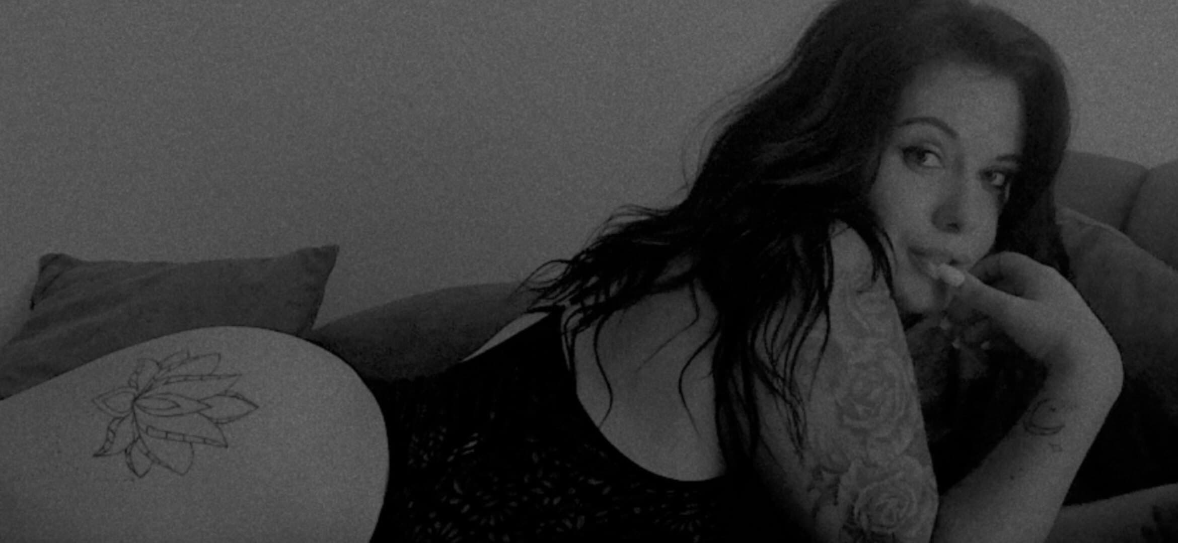 Bustybabe32 banner image
