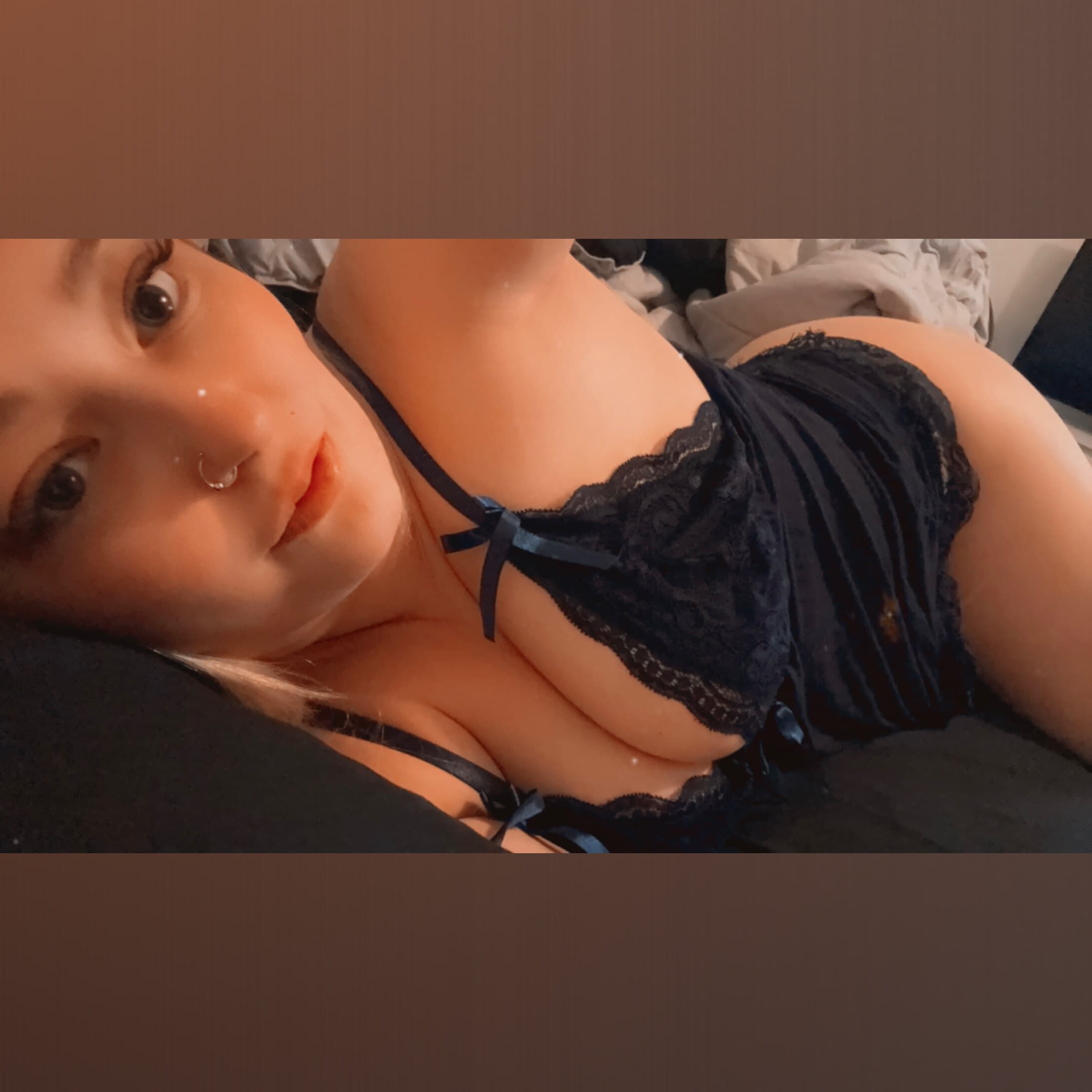 Blondegoddess133 banner image