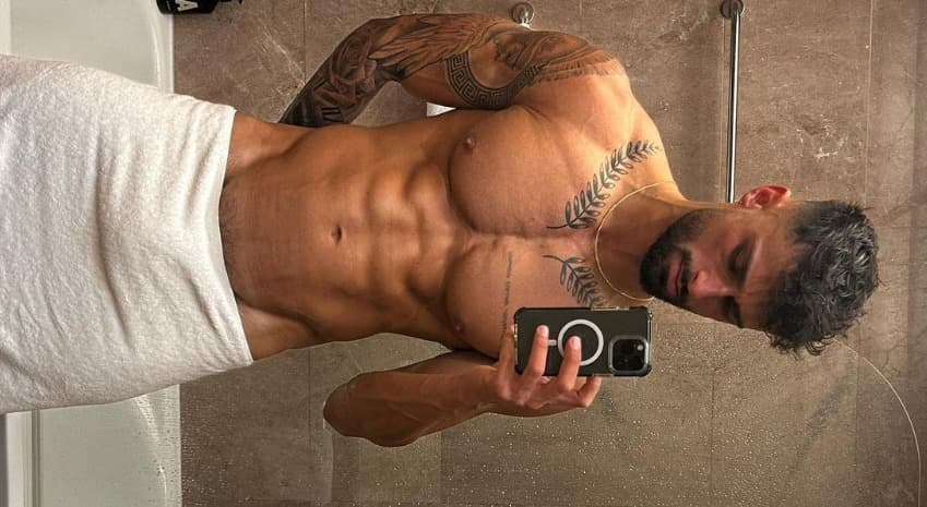 Christopher Yianni banner image