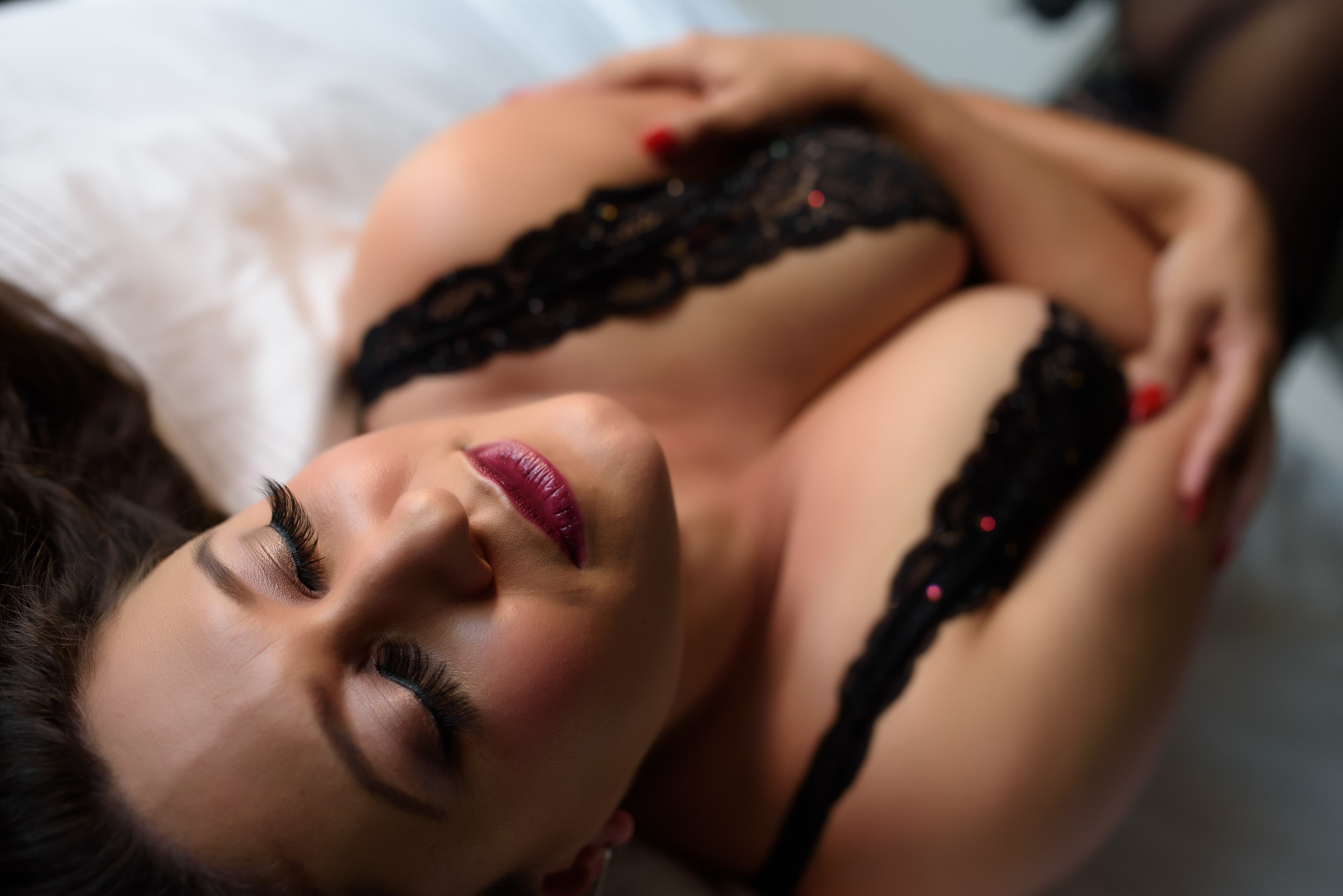 I'lla Teazya’s Erotic Expeditions banner image