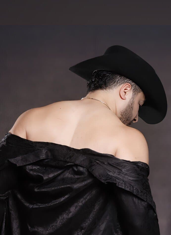 Ivan Tavares banner image