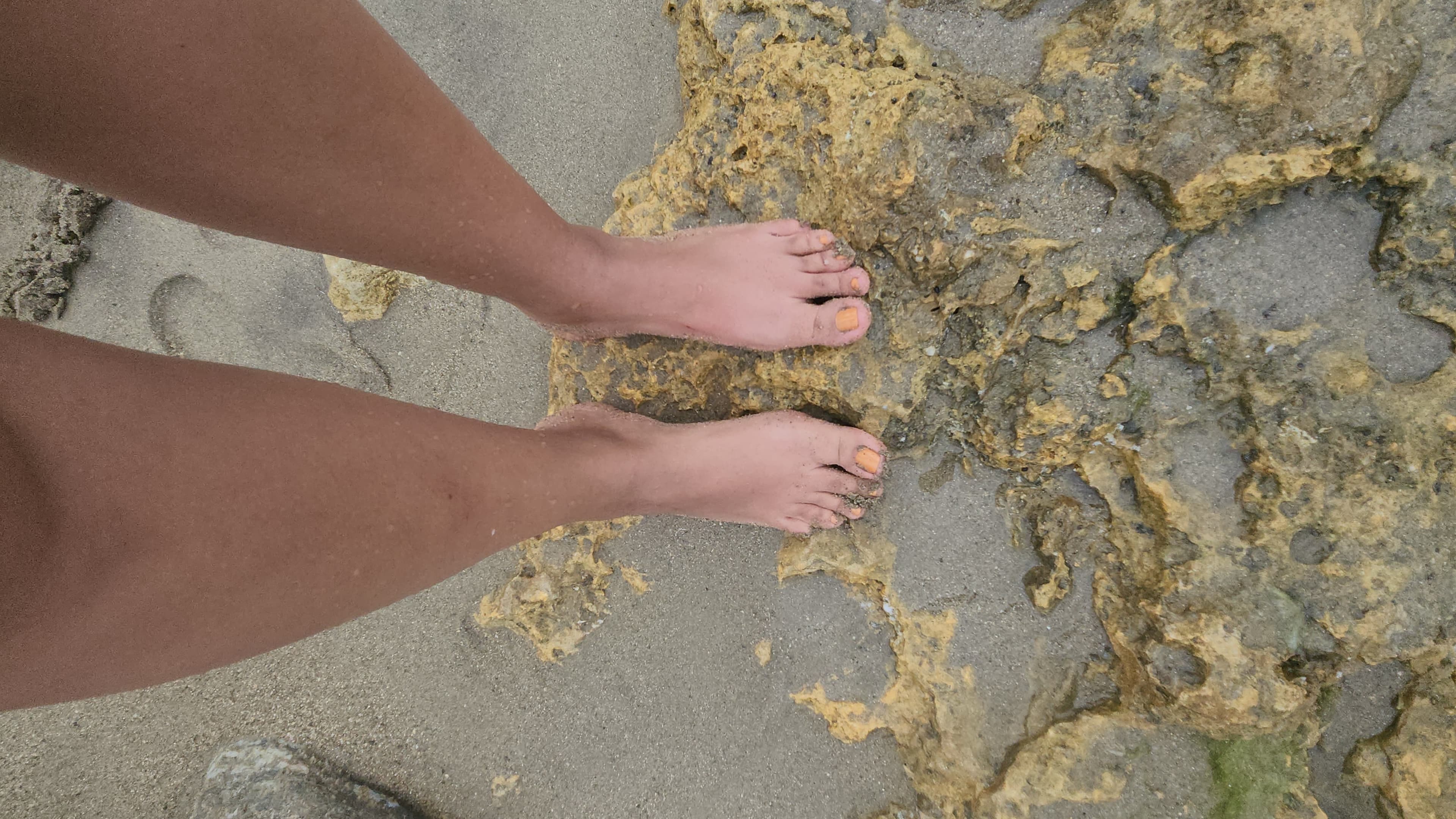 Enamorate de mis pies al igual que yo🥰 banner image