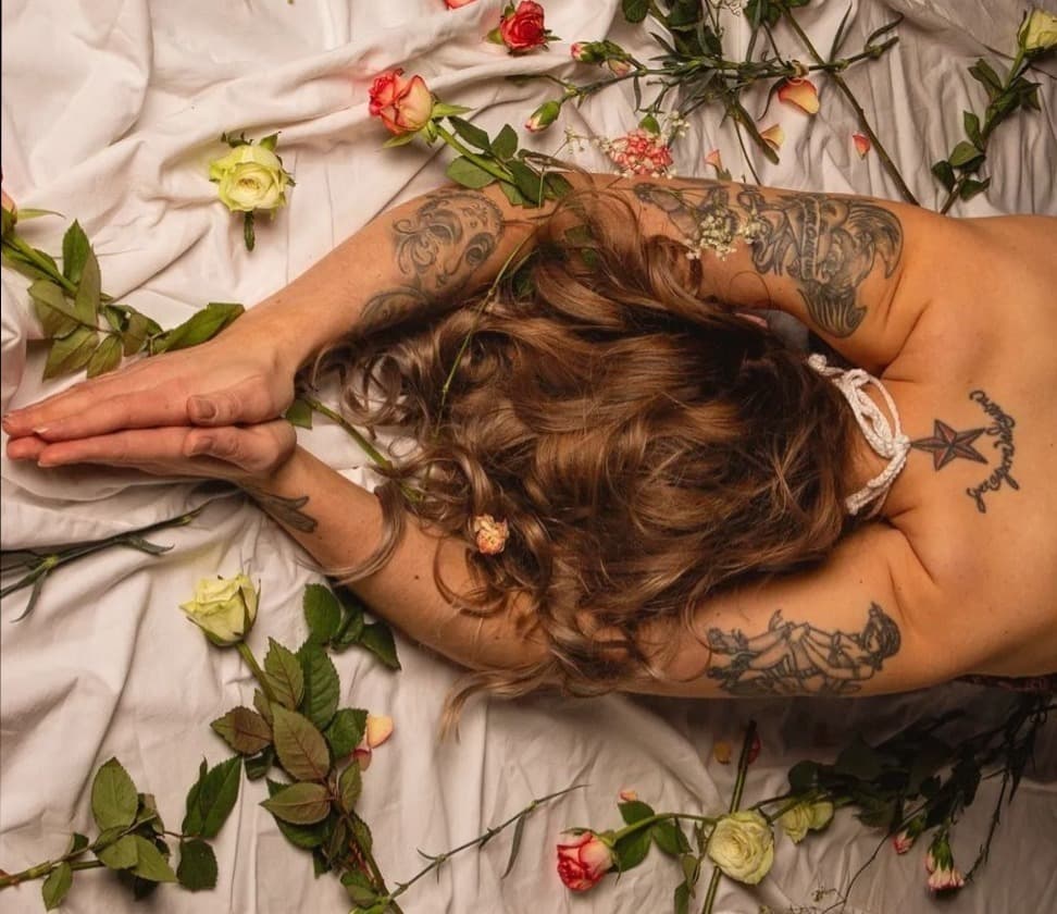 Janita Elena Free🌹 banner image