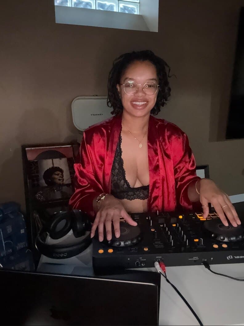 DJ Biscotti Hottie banner image