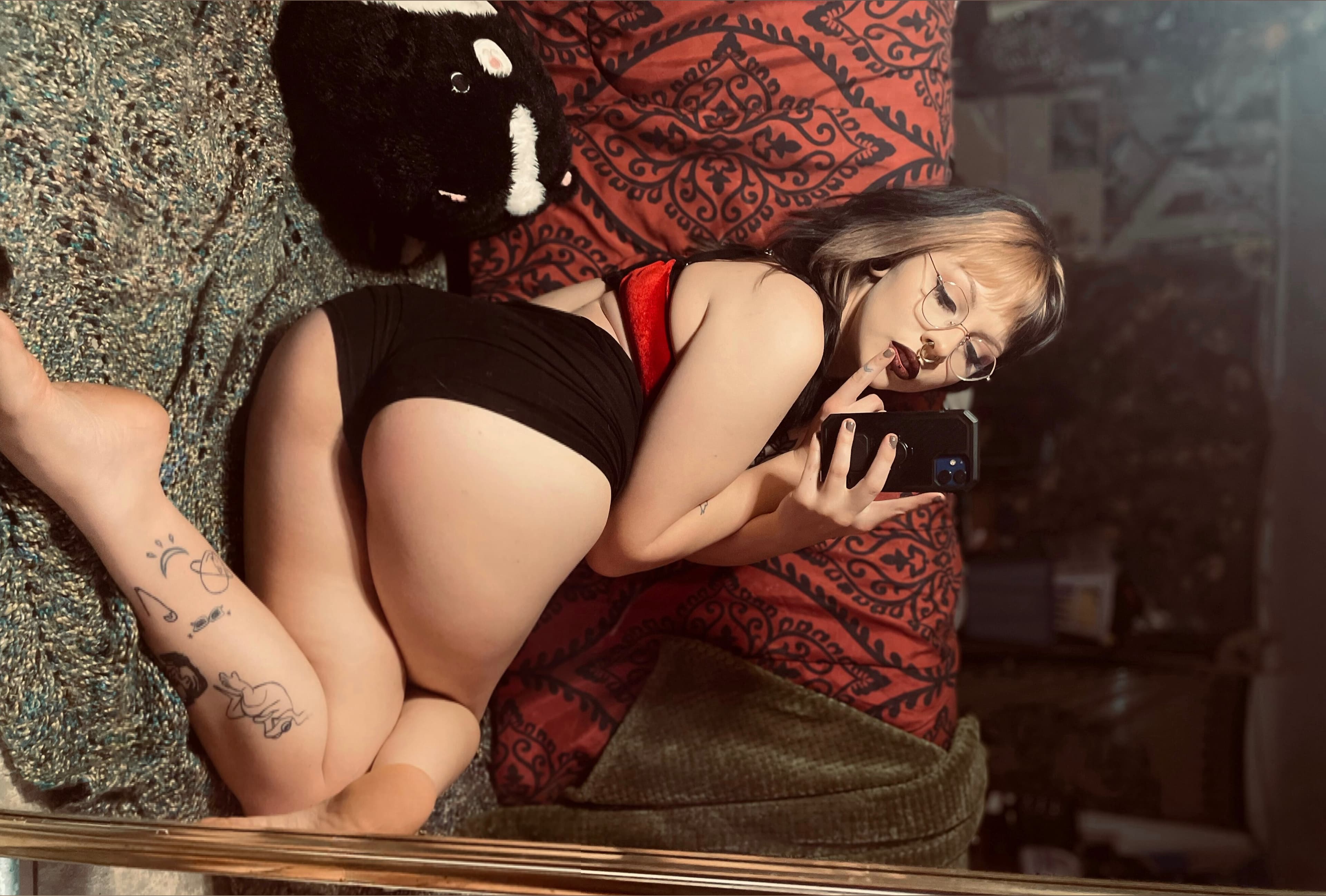 nell ๐ฆ banner image