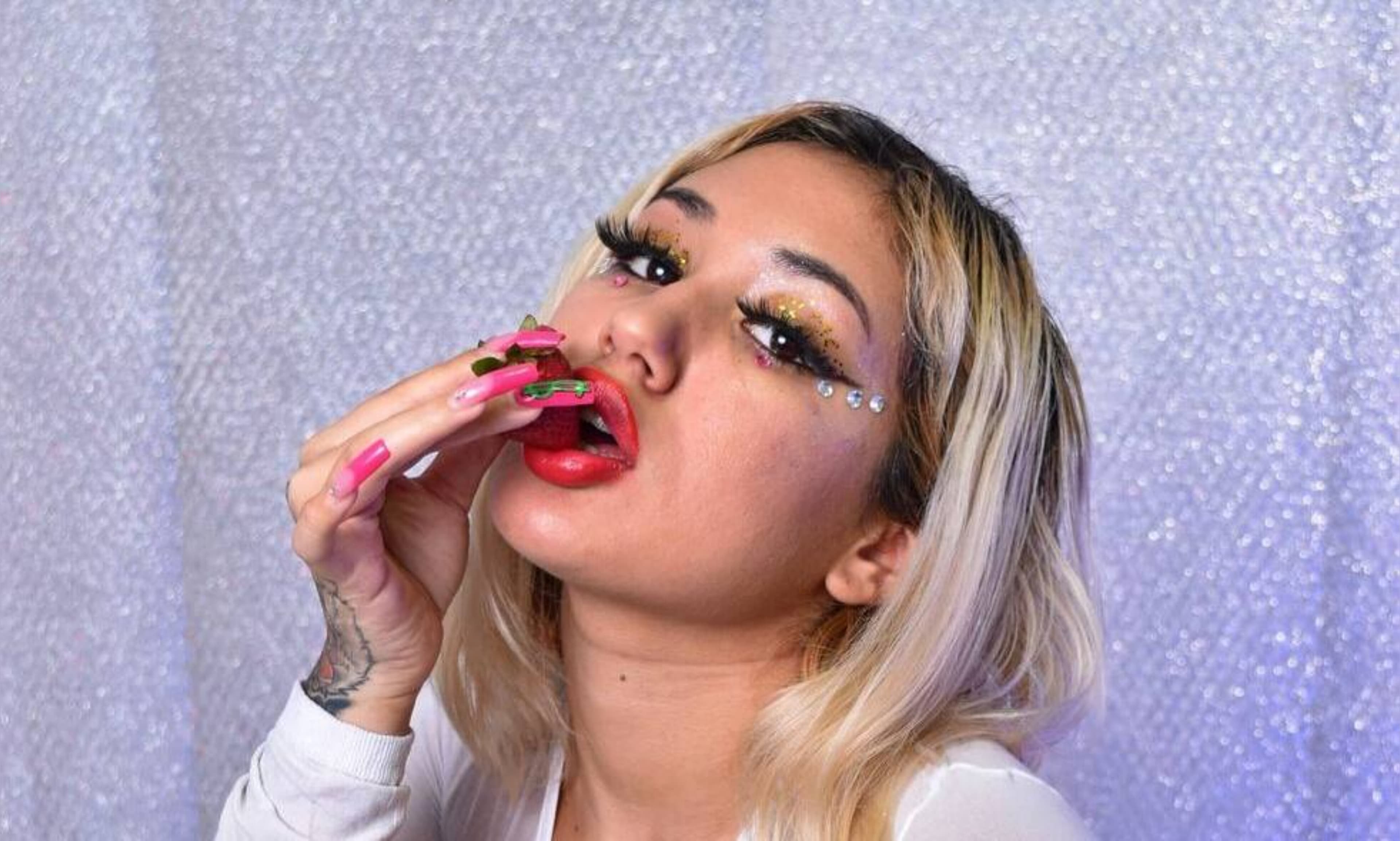 Stefania Mel 🍒 banner image