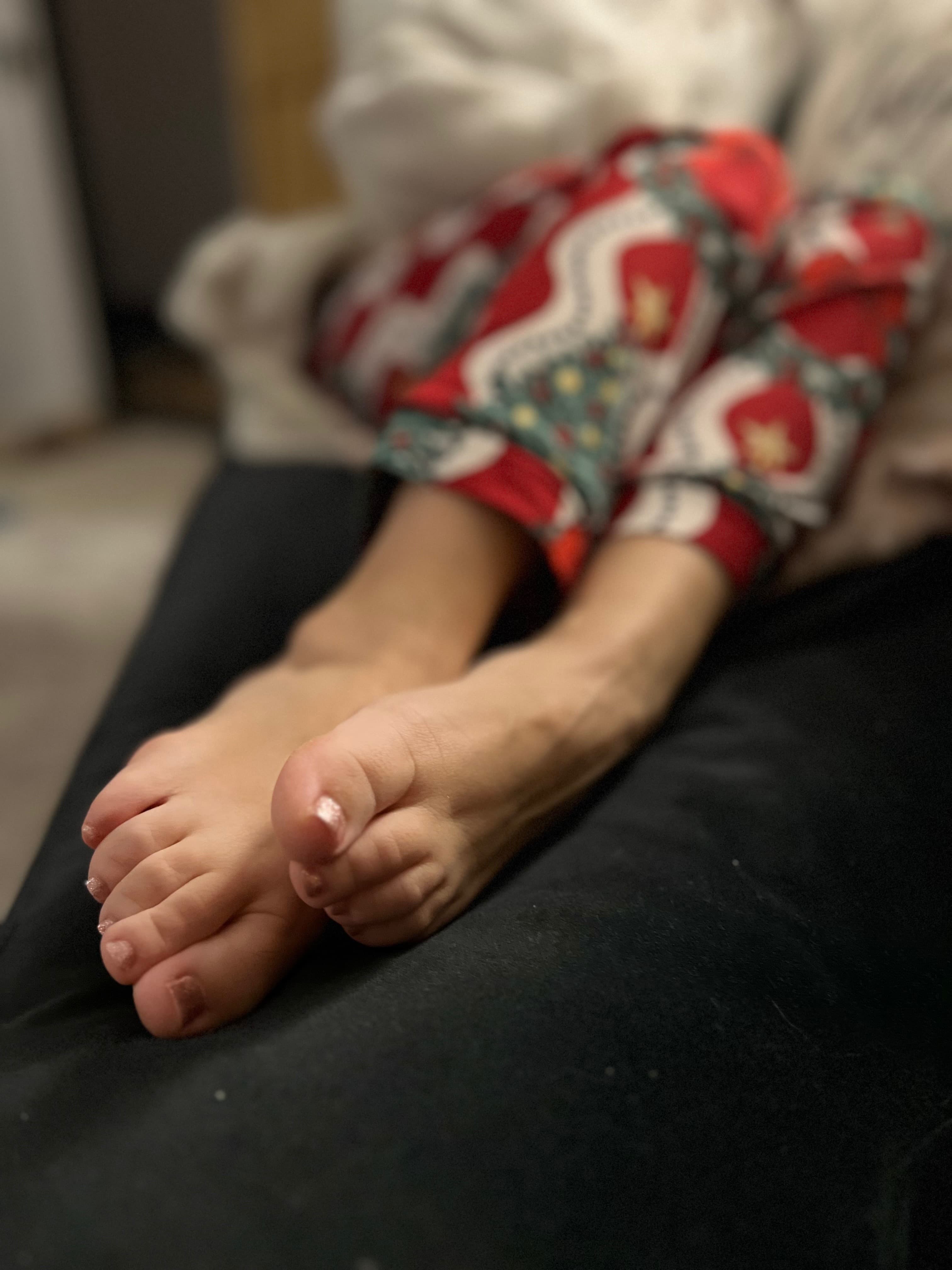 PetiteFeet banner image