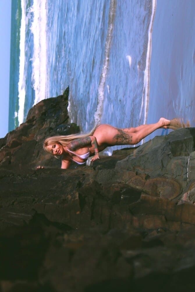 Ane Schneider banner image