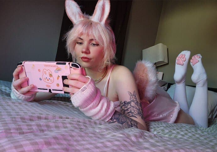 °˖✧ ellie 🐇 ✧˖° she/they banner image