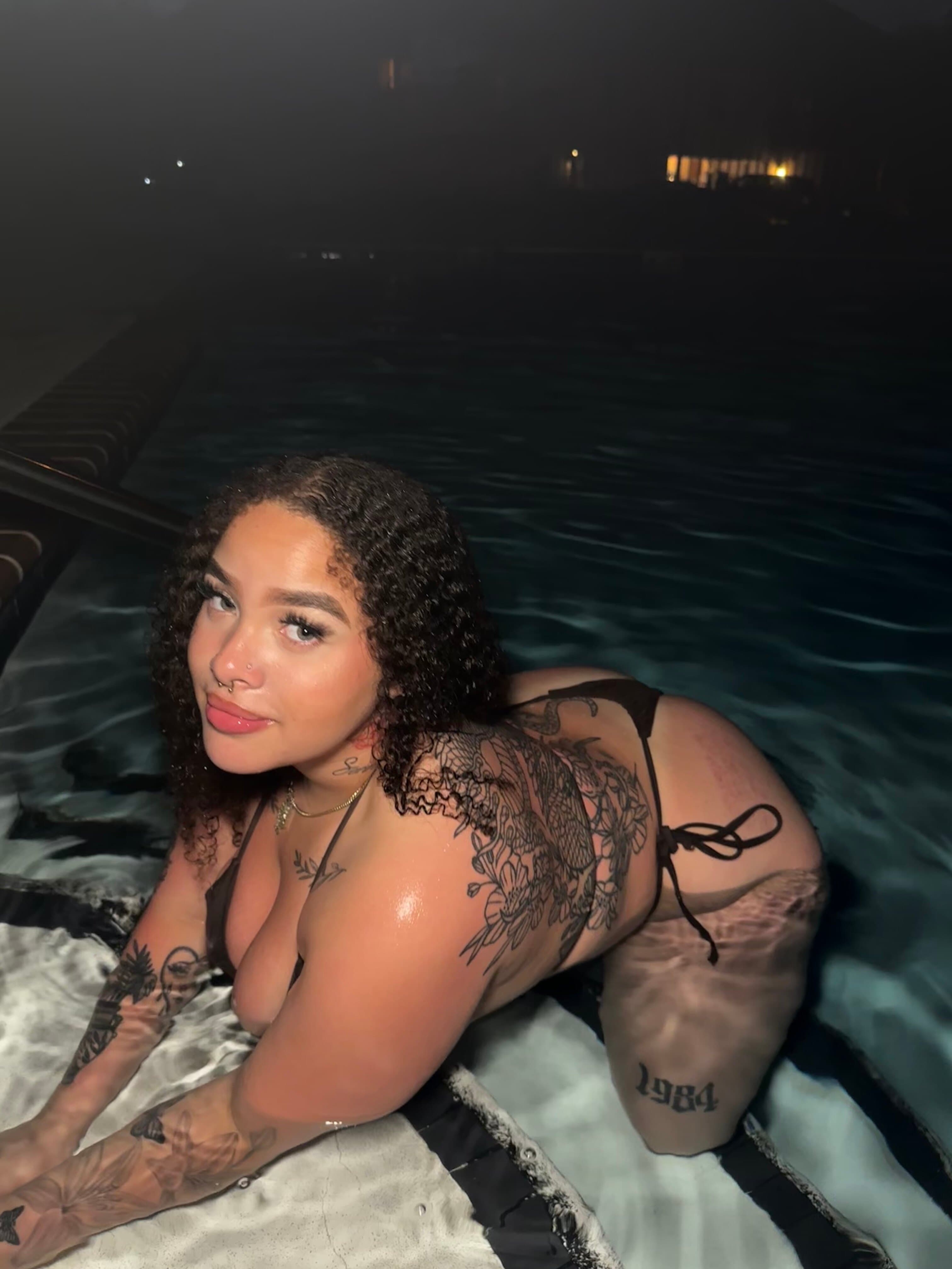 Miss Thiccy banner image
