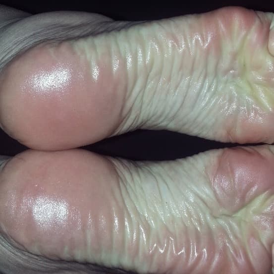 Sexitoes1 β‘ Wrinkled soles π banner image