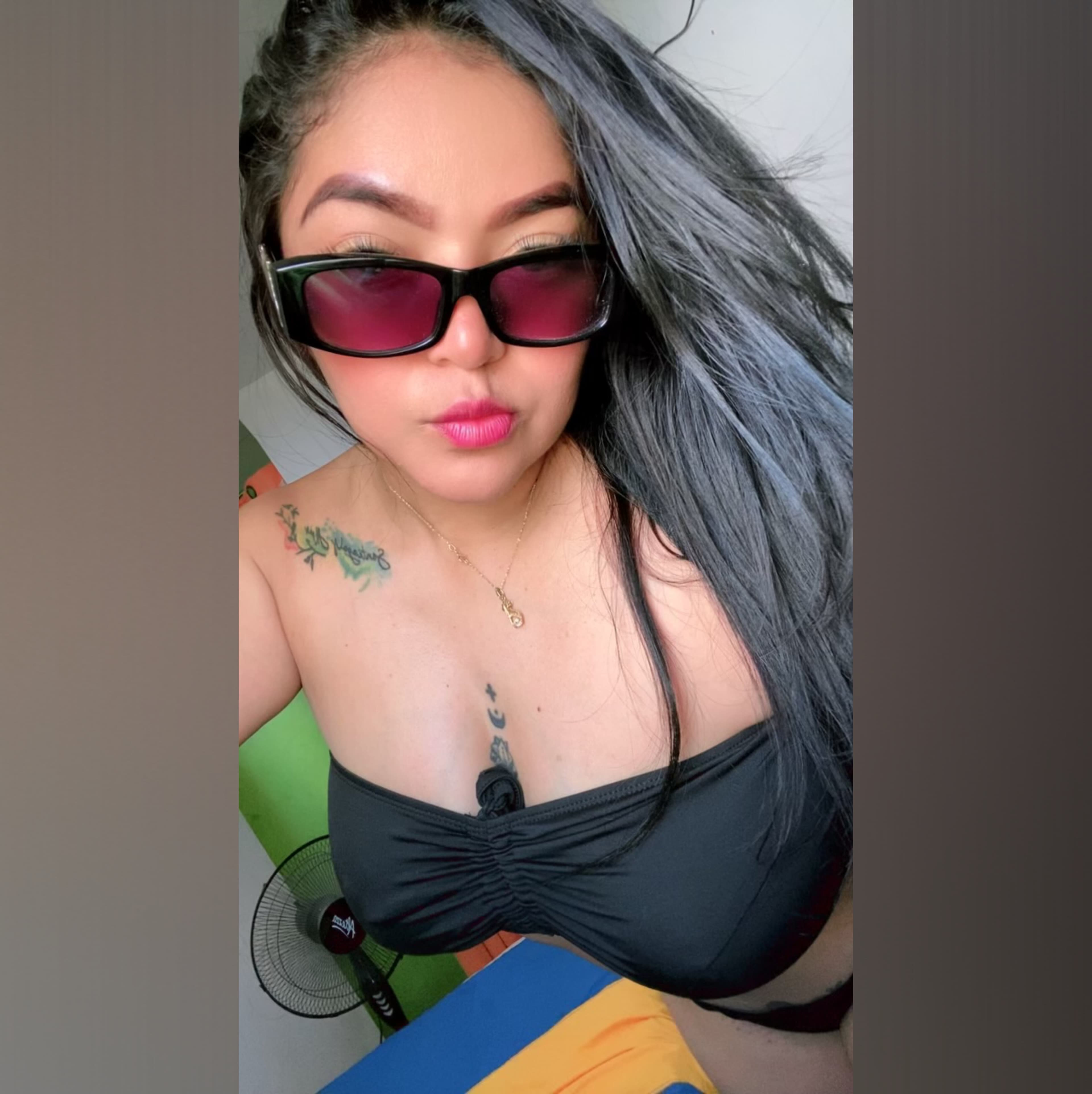 Vanessa Arias Oficial banner image