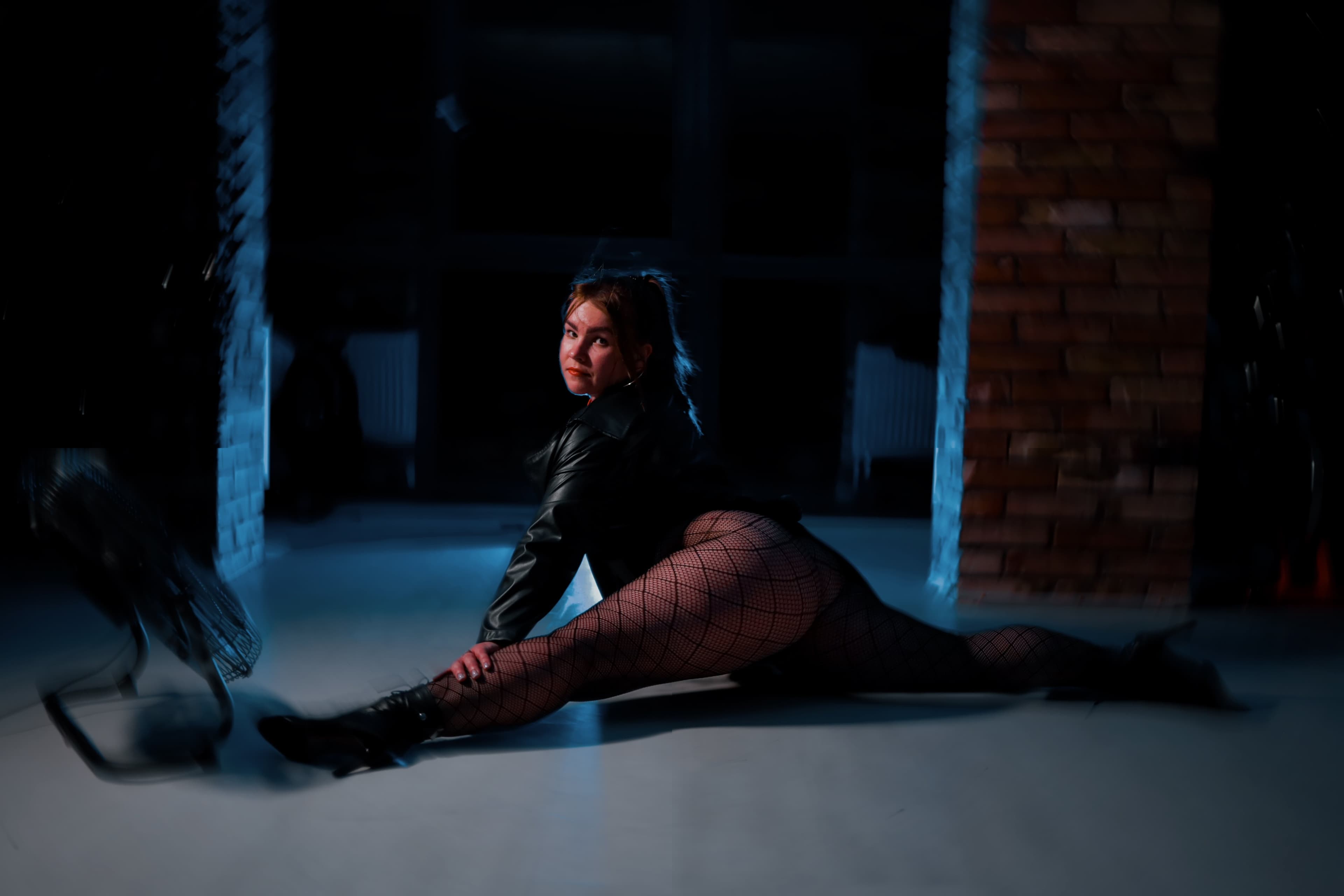 Alona banner image