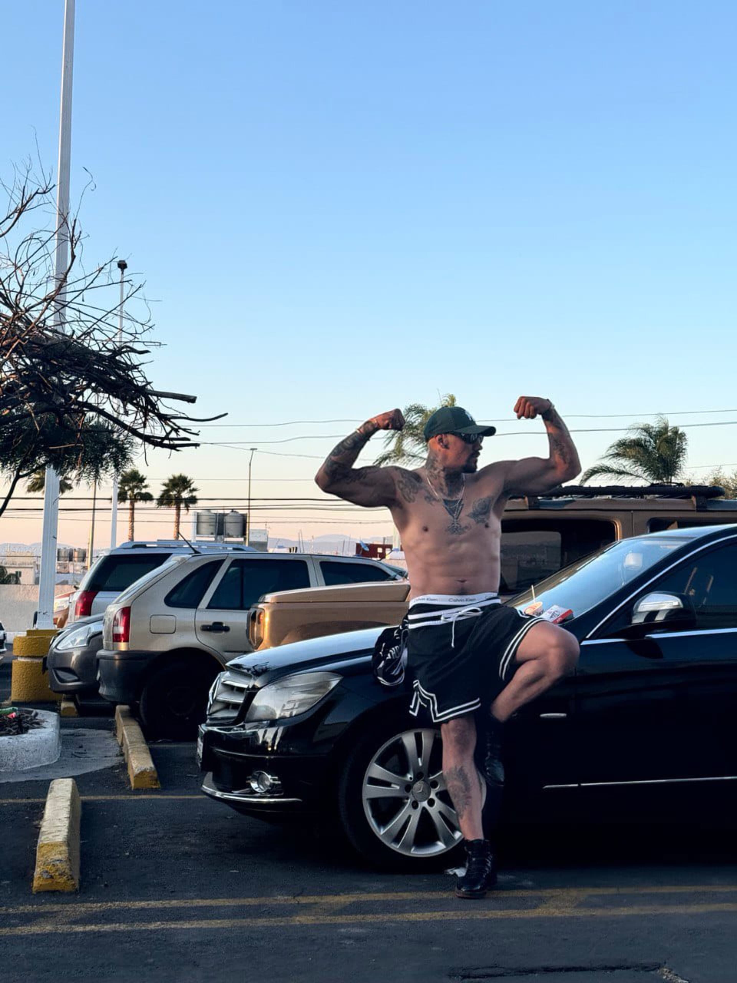 Anuel EG banner image