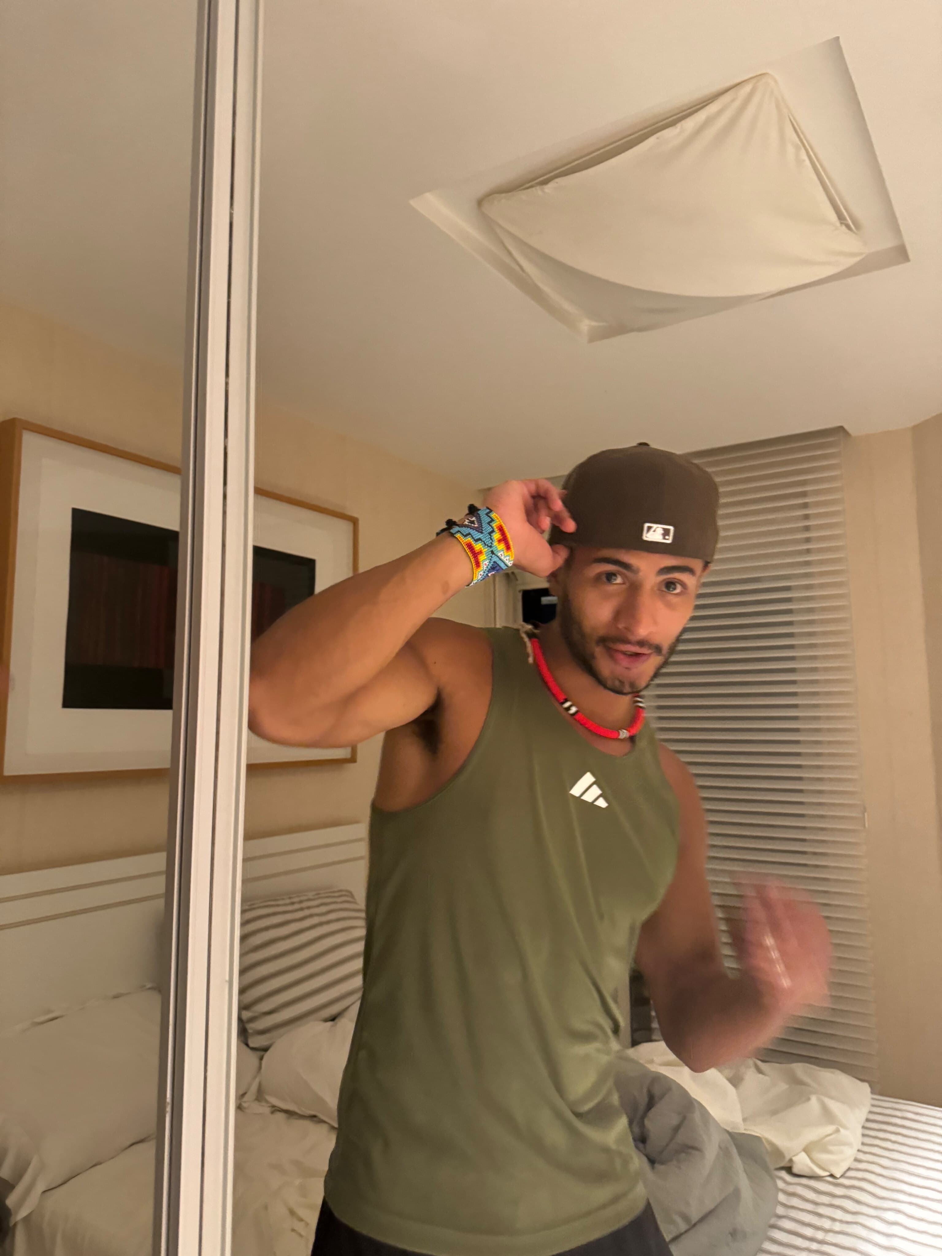 π B3NJAMIN π π 0.89% OF banner image