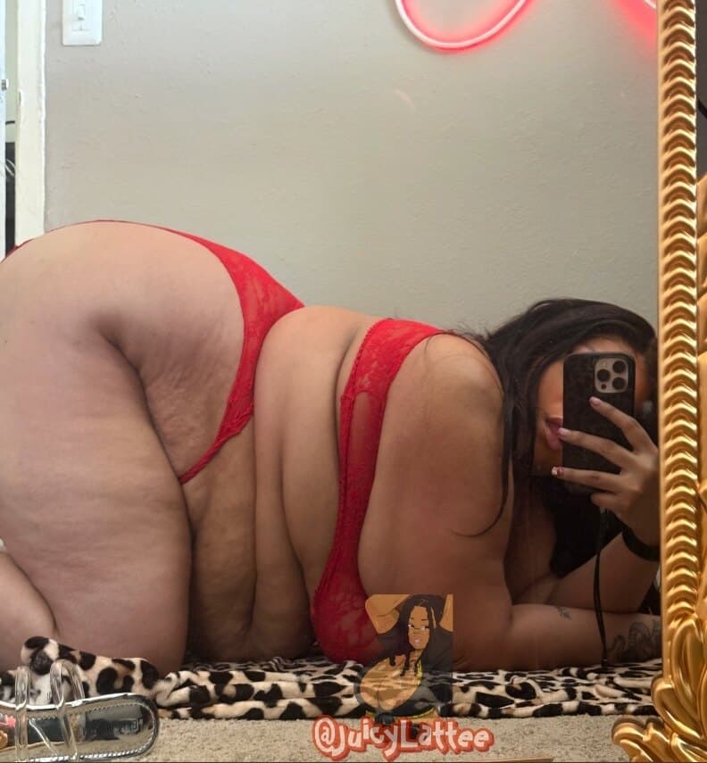 ʟɪᴀ 💋 banner image