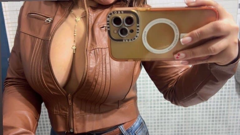 Sensual Girl ๐ banner image