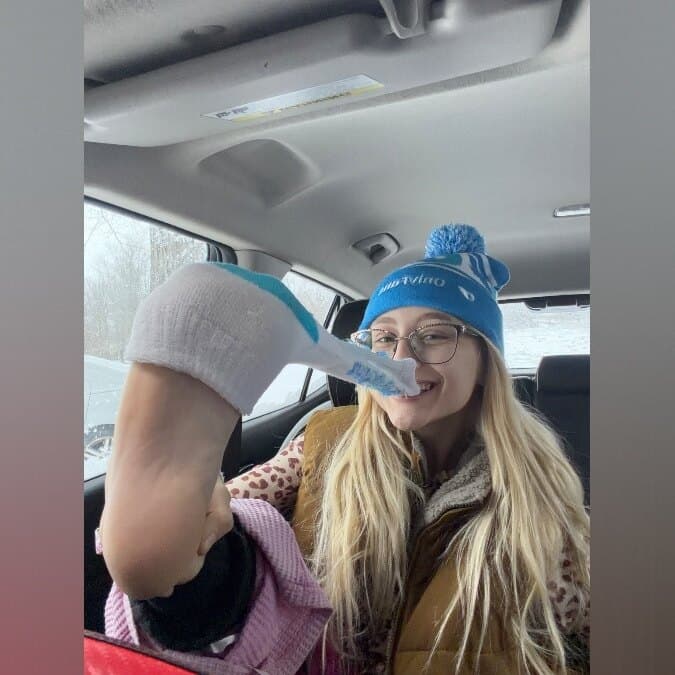 Foot Model Devin 🦊 banner image
