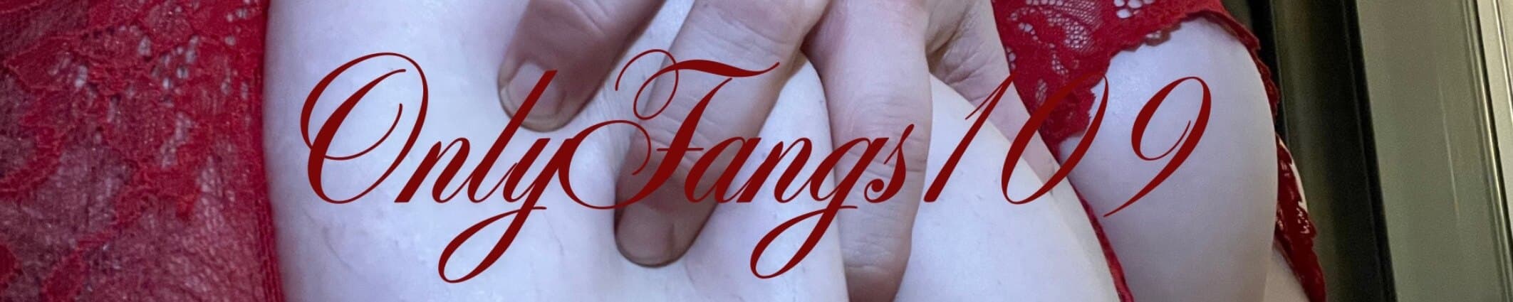 OnlyFangs banner image