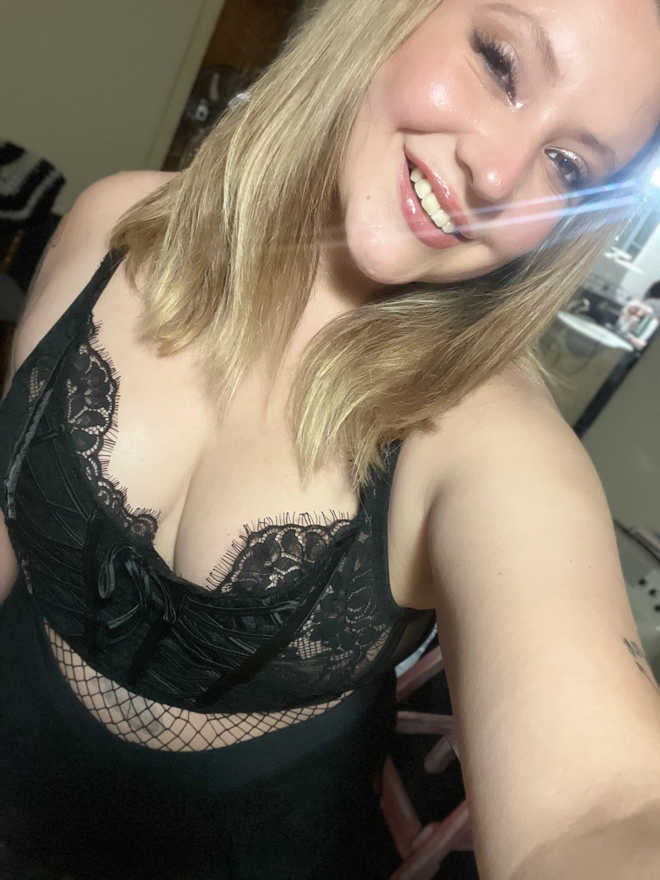 Stefania banner image