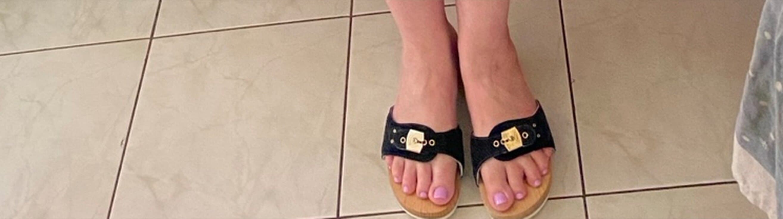 PinapplesAndCream banner image