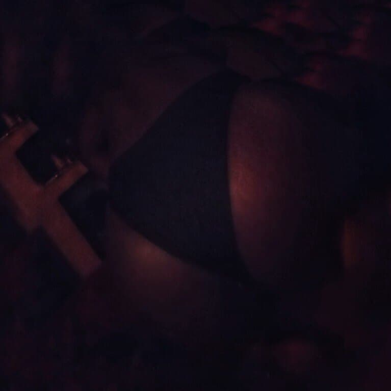 @eviewhisperssssss banner image