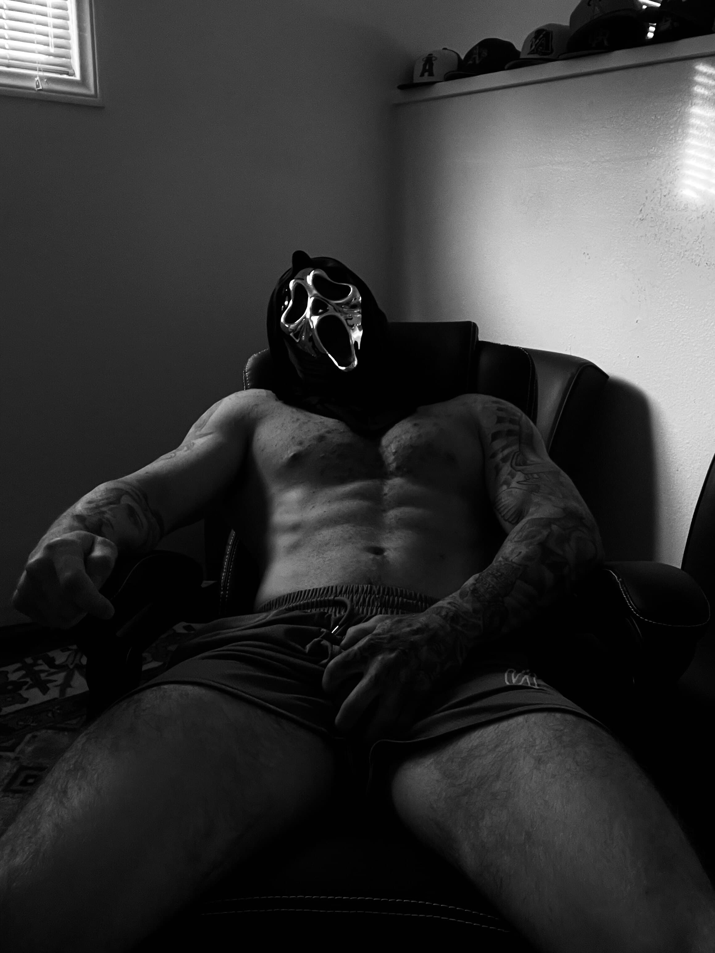 DADDYYY banner image