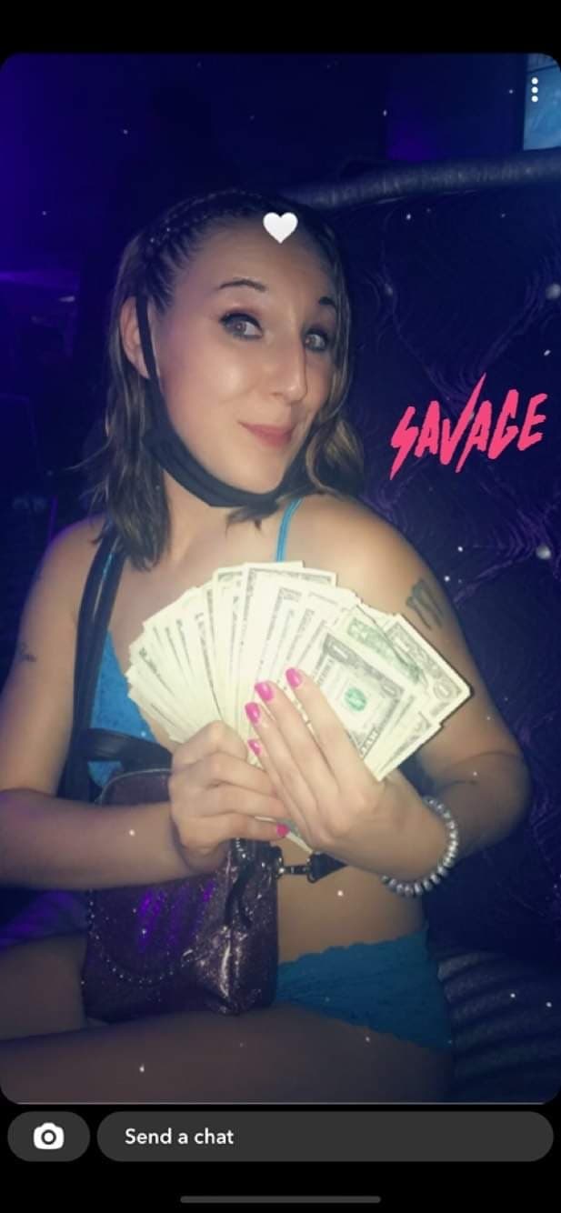 Stoner daddy’s girl banner image