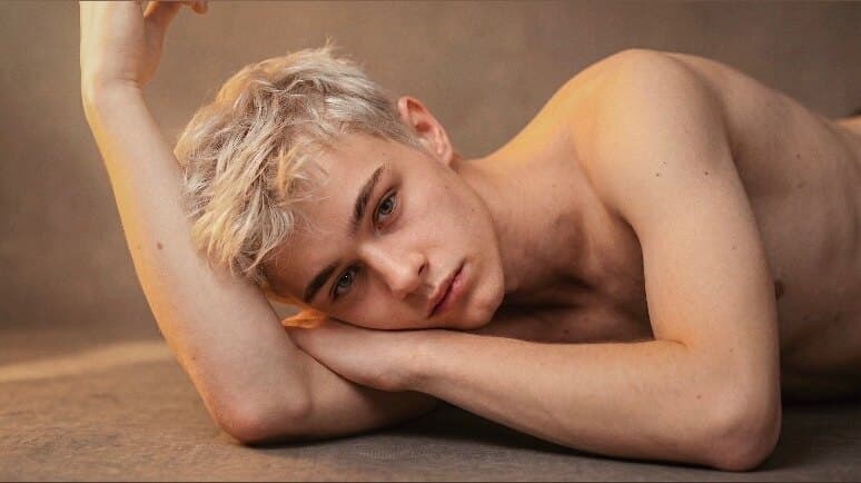 Lev banner image