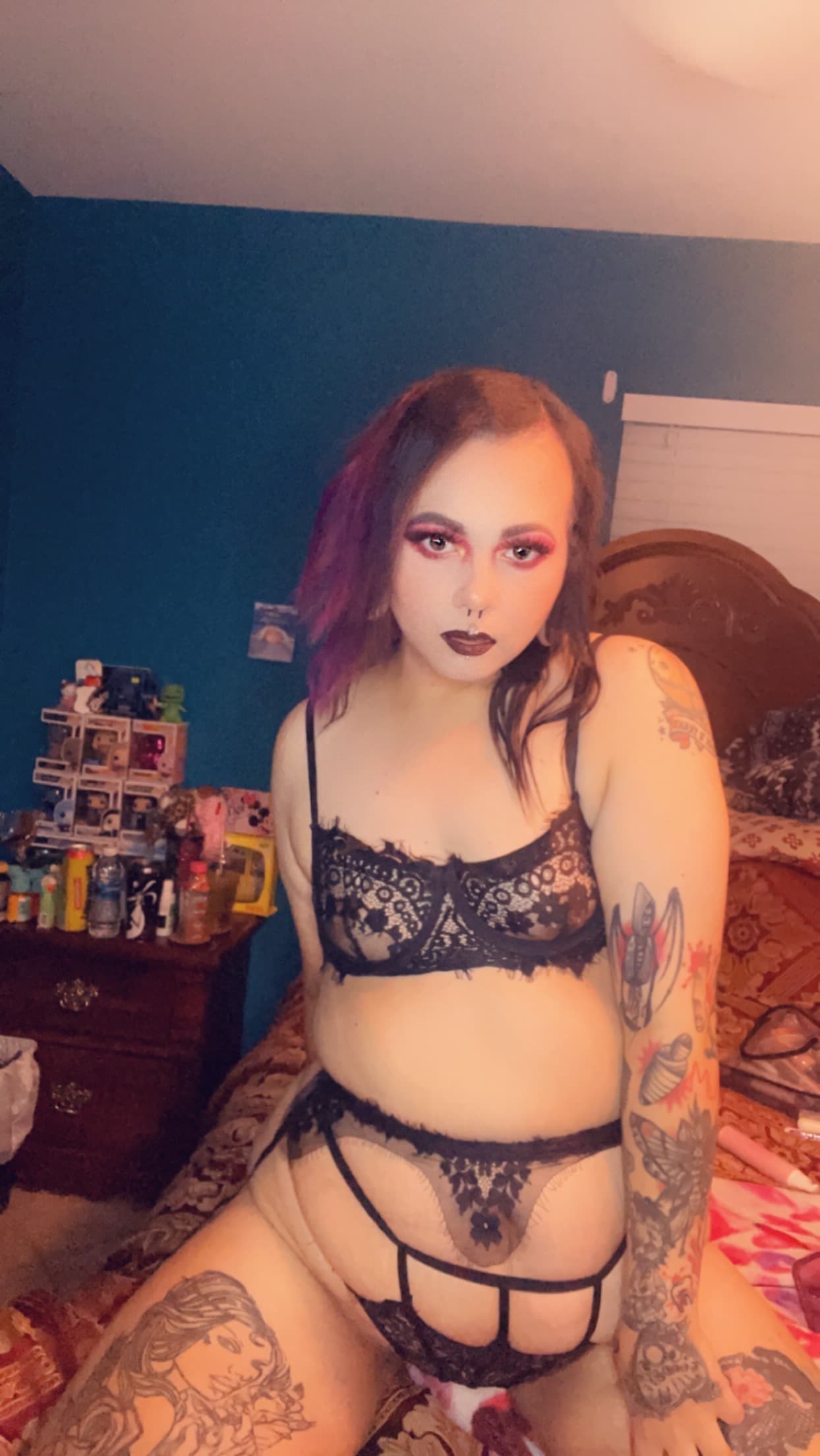 Britaneydropdead_vip banner image
