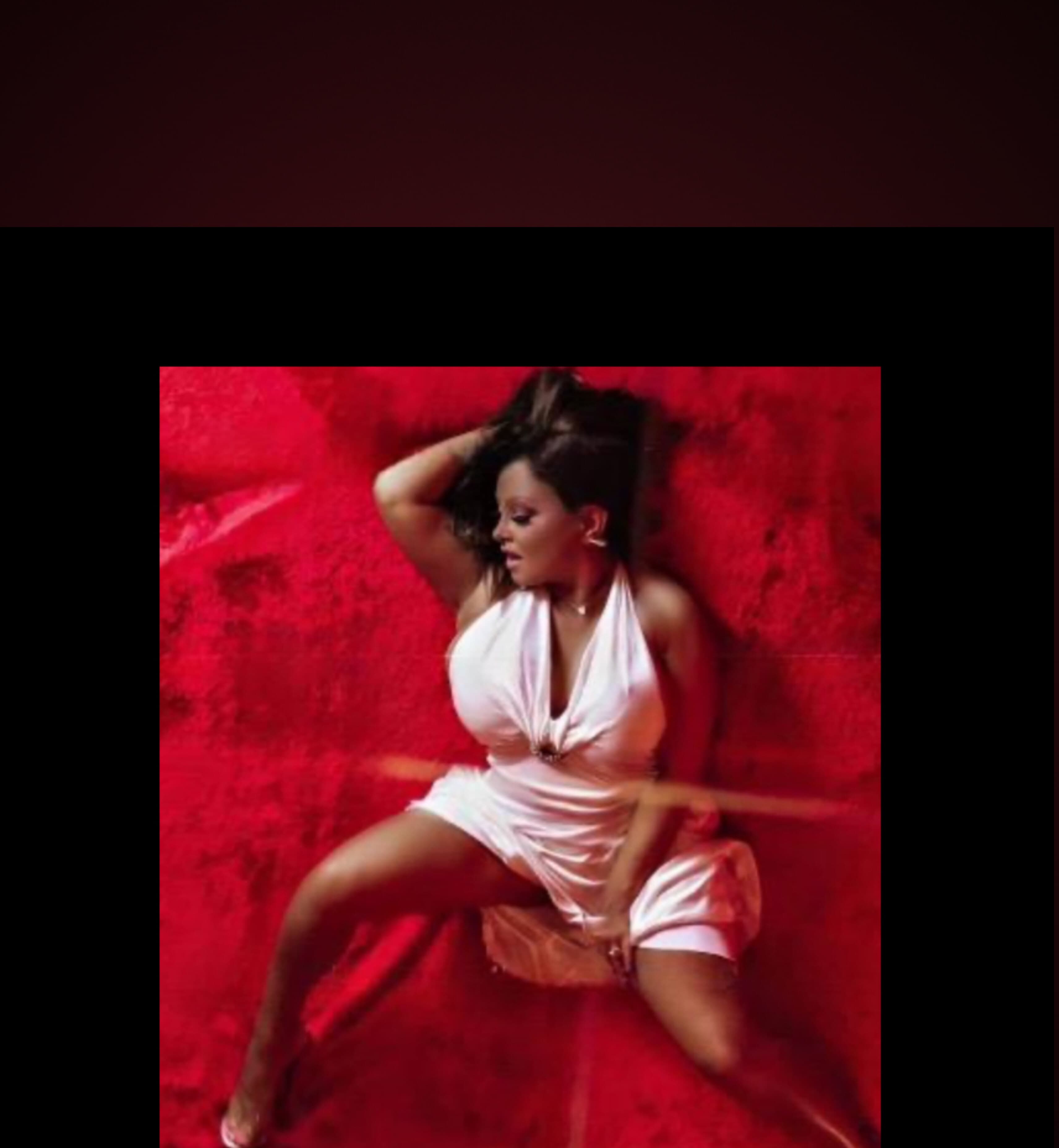 Raquel banner image