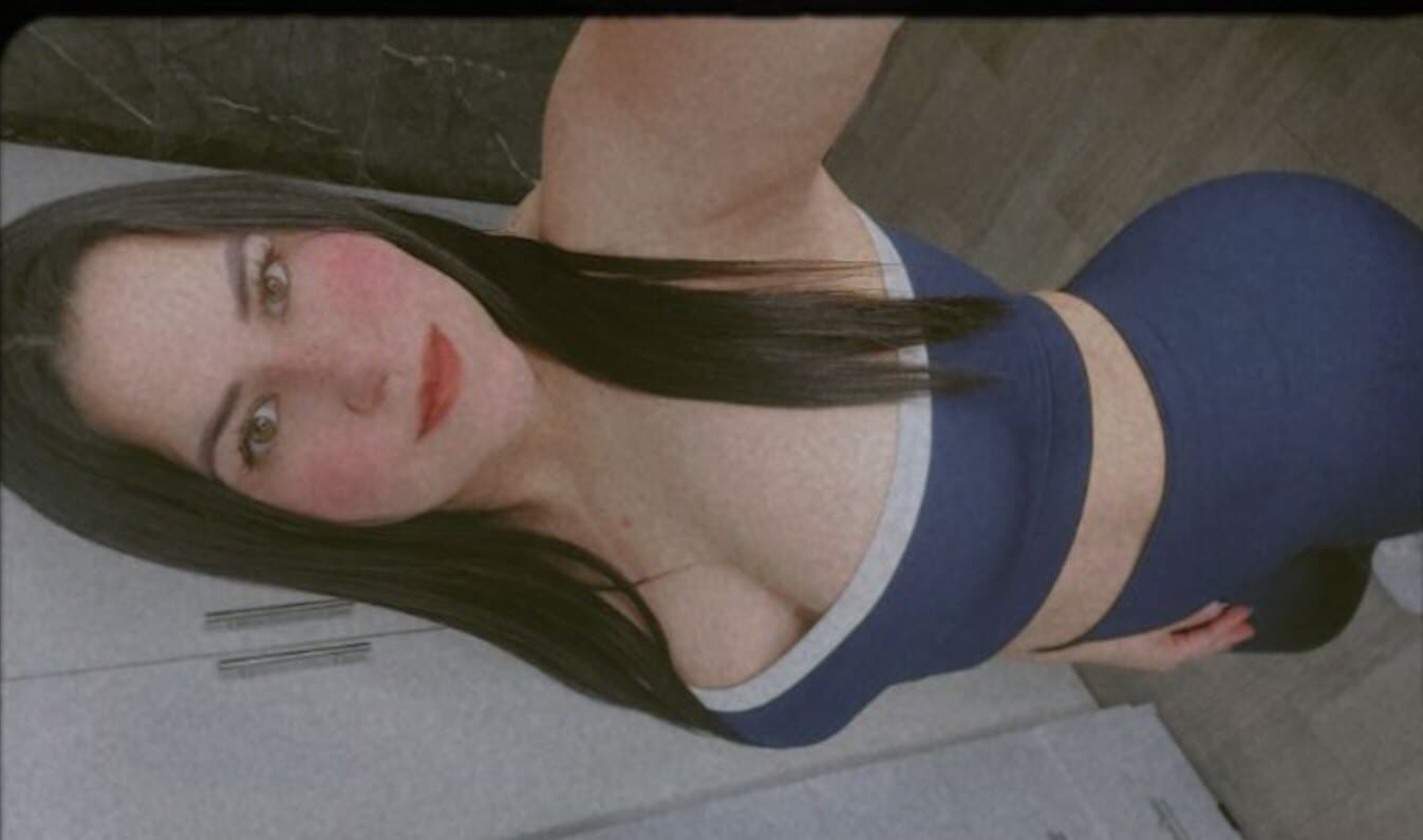 Andrea Véliz banner image